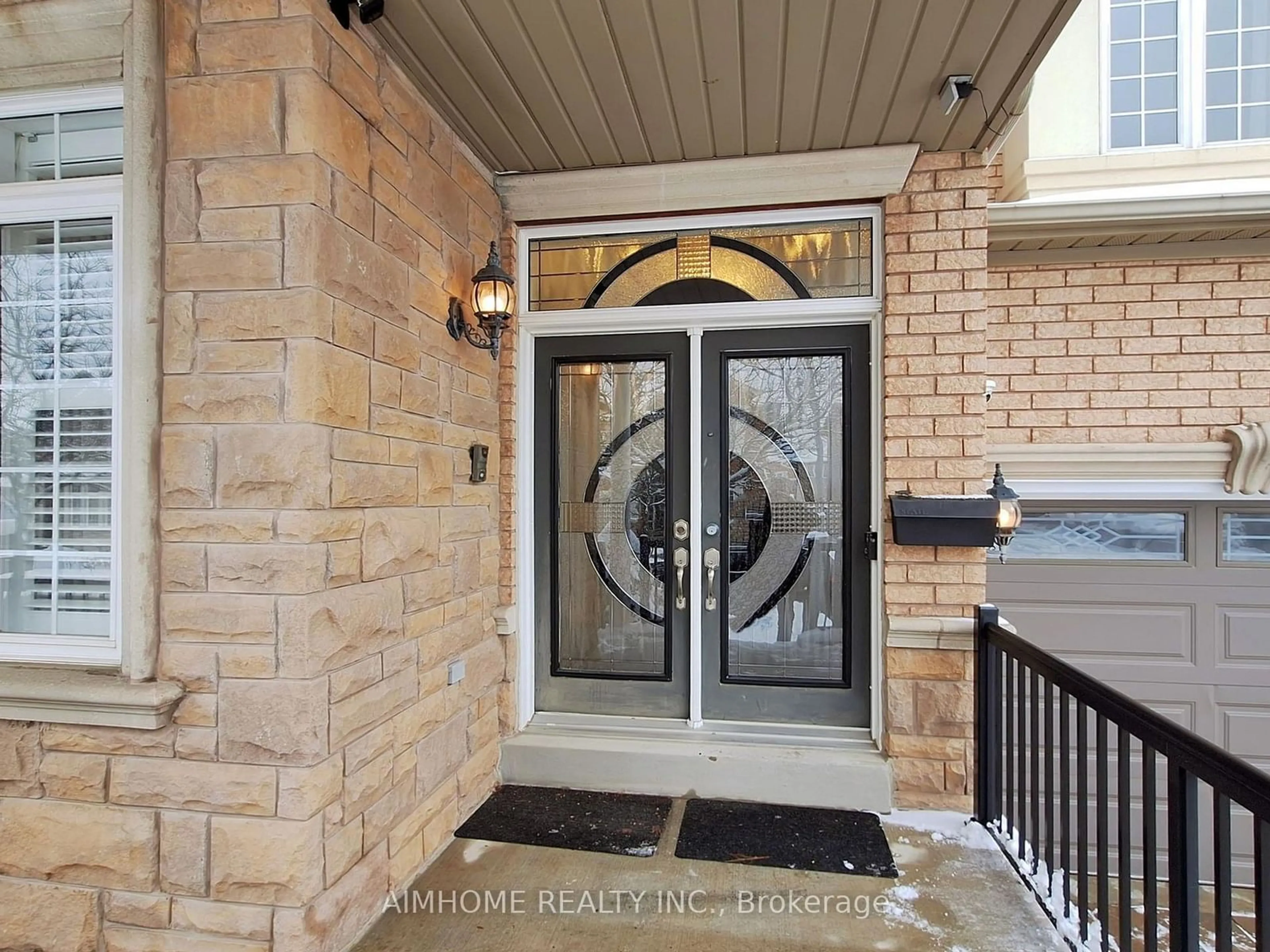 Indoor entryway for 75 Brass Dr, Richmond Hill Ontario L4E 4T4