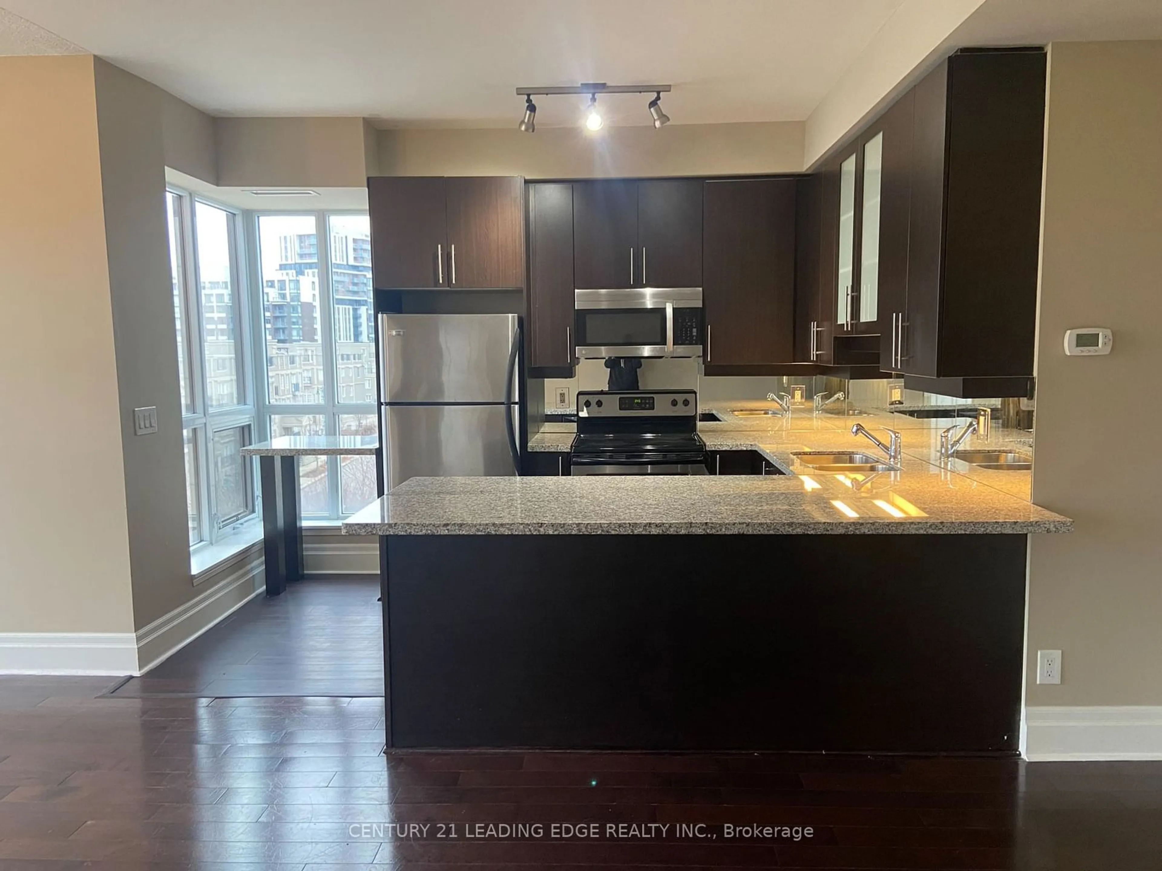 Open concept kitchen, unknown for 21 UPPER DUKE Cres #505, Markham Ontario L6G 0B7