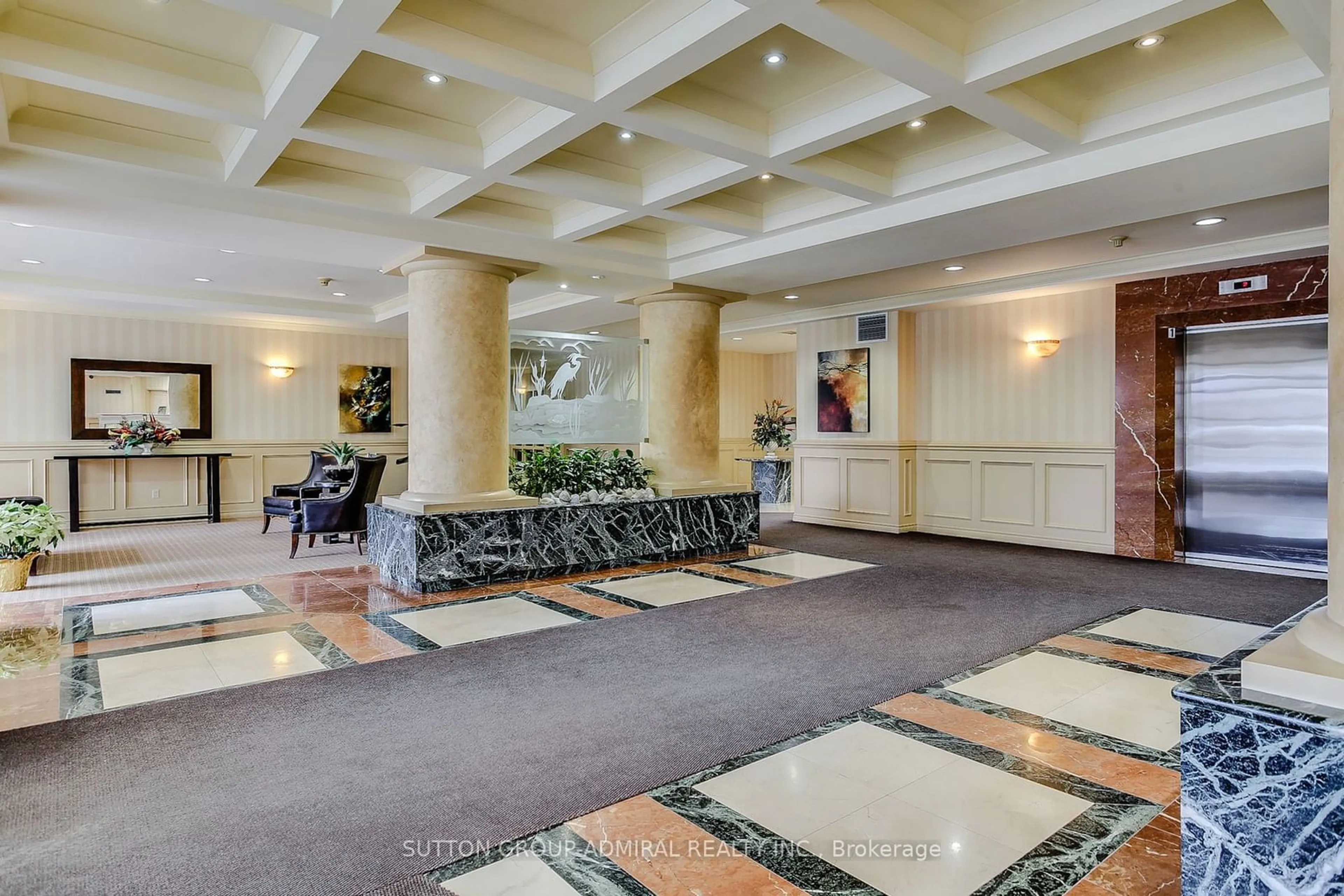 Lobby for 7 Townsgate Dr #716, Vaughan Ontario L4J 7Z9