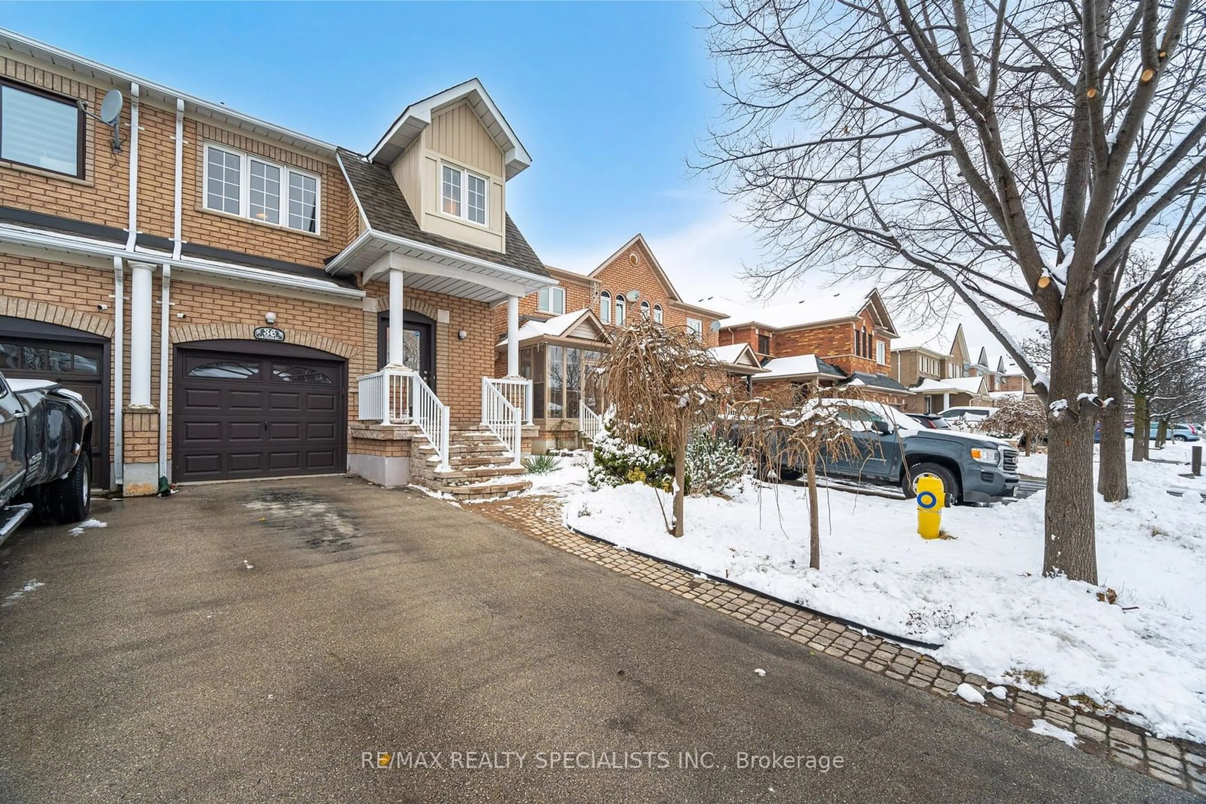 Unknown for 36 La Pinta St, Vaughan Ontario L6A 3H8