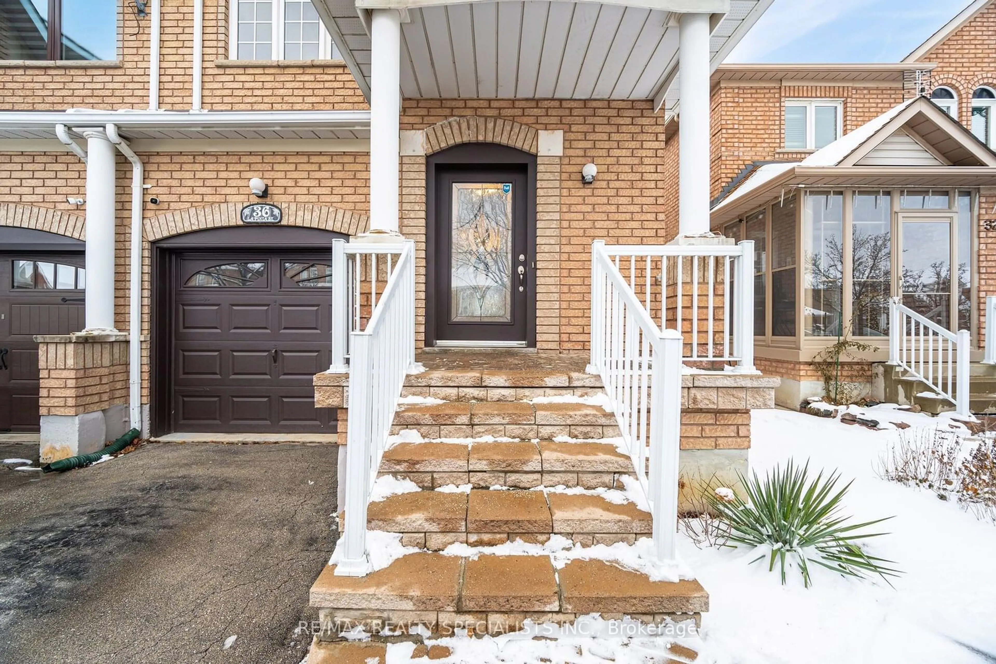 Home with brick exterior material, street for 36 La Pinta St, Vaughan Ontario L6A 3H8