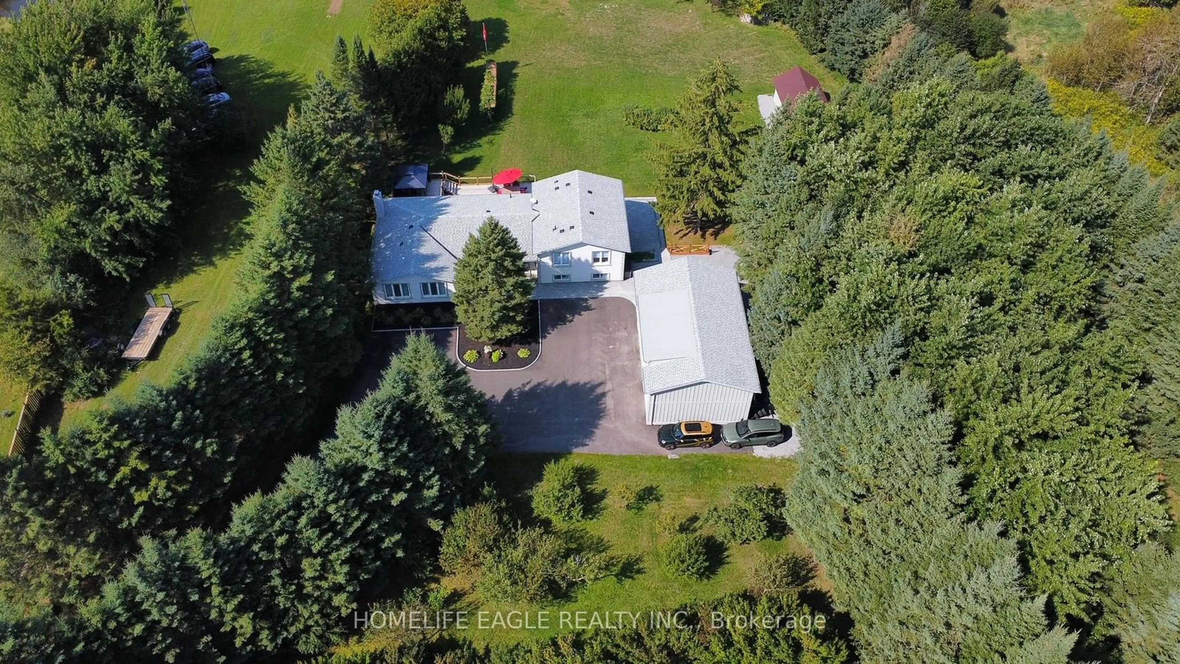 A pic from outside/outdoor area/front of a property/back of a property/a pic from drone, unknown for 18662 Highway 48, East Gwillimbury Ontario L0G 1M0