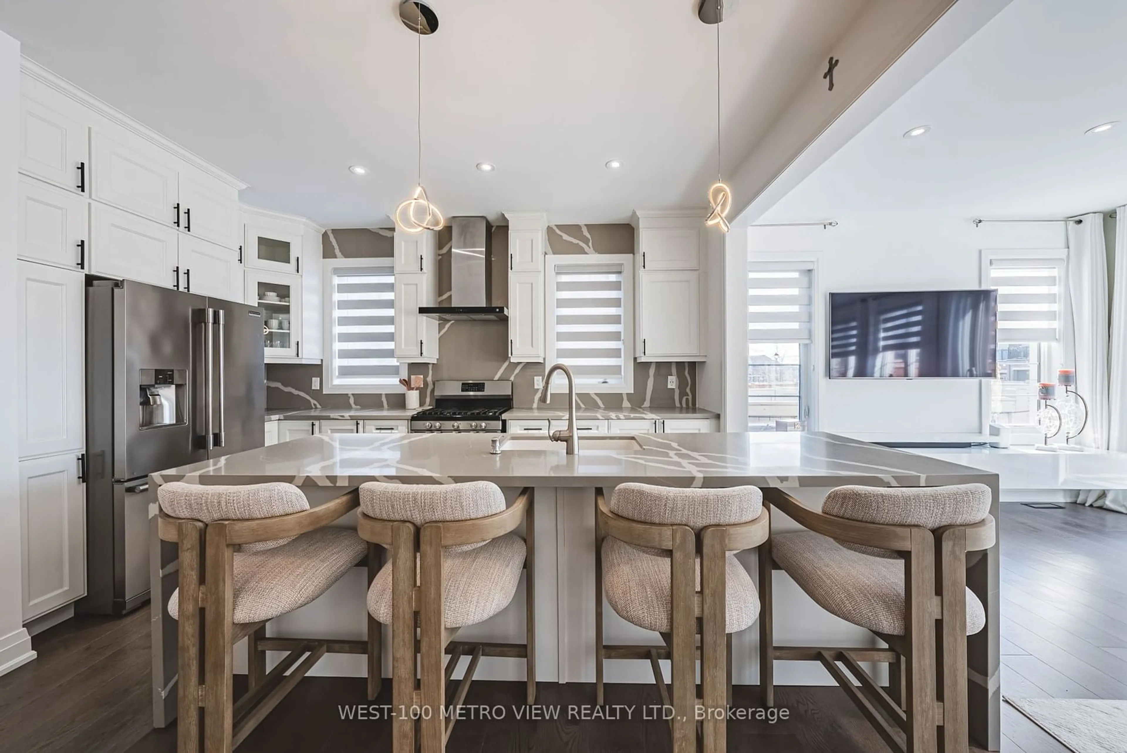 Open concept kitchen, ceramic/tile floor for 68 Lacrosse Tr, Vaughan Ontario L4H 4S8