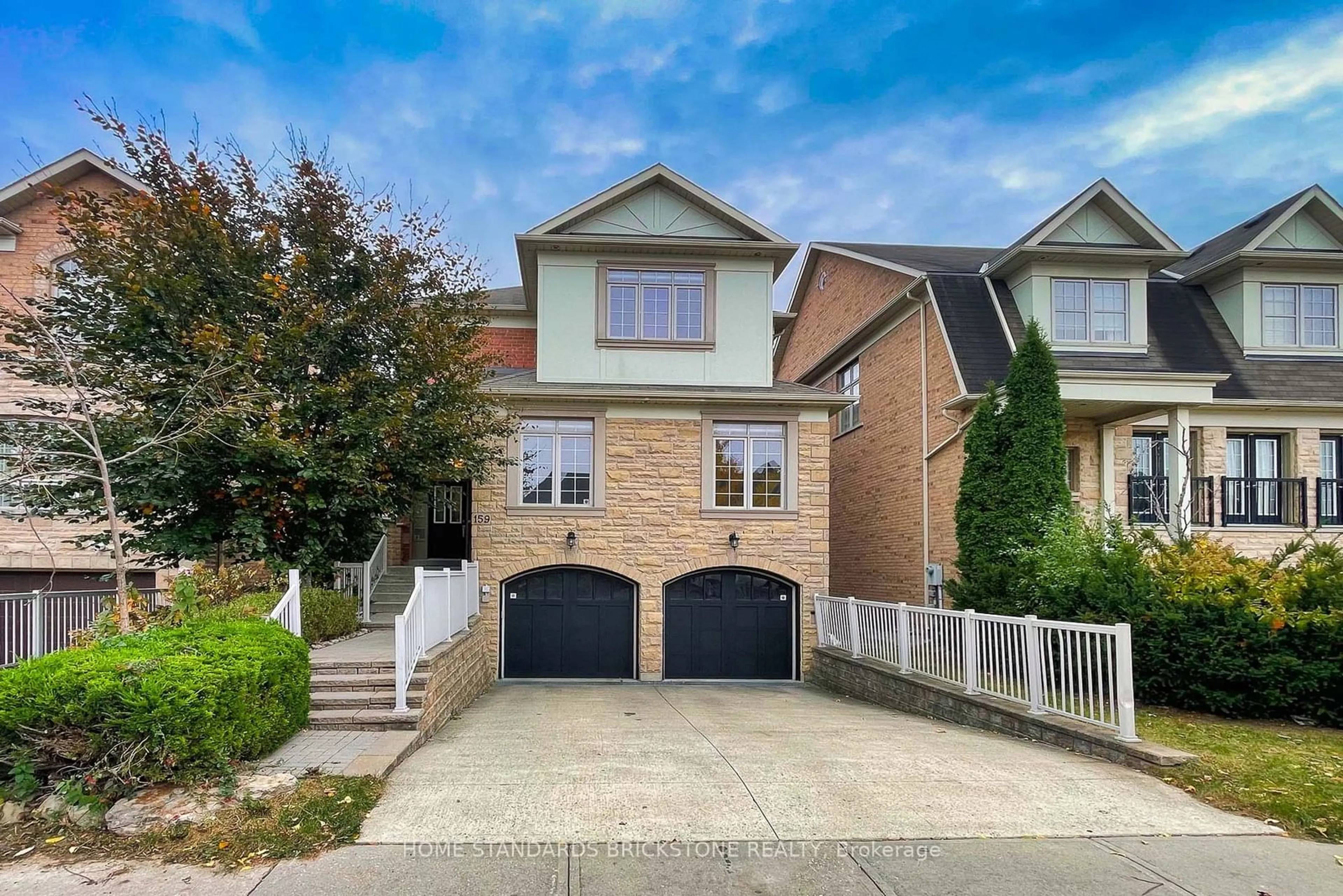 Home with brick exterior material, street for 159 Towngate Dr, Vaughan Ontario L4J 8J5