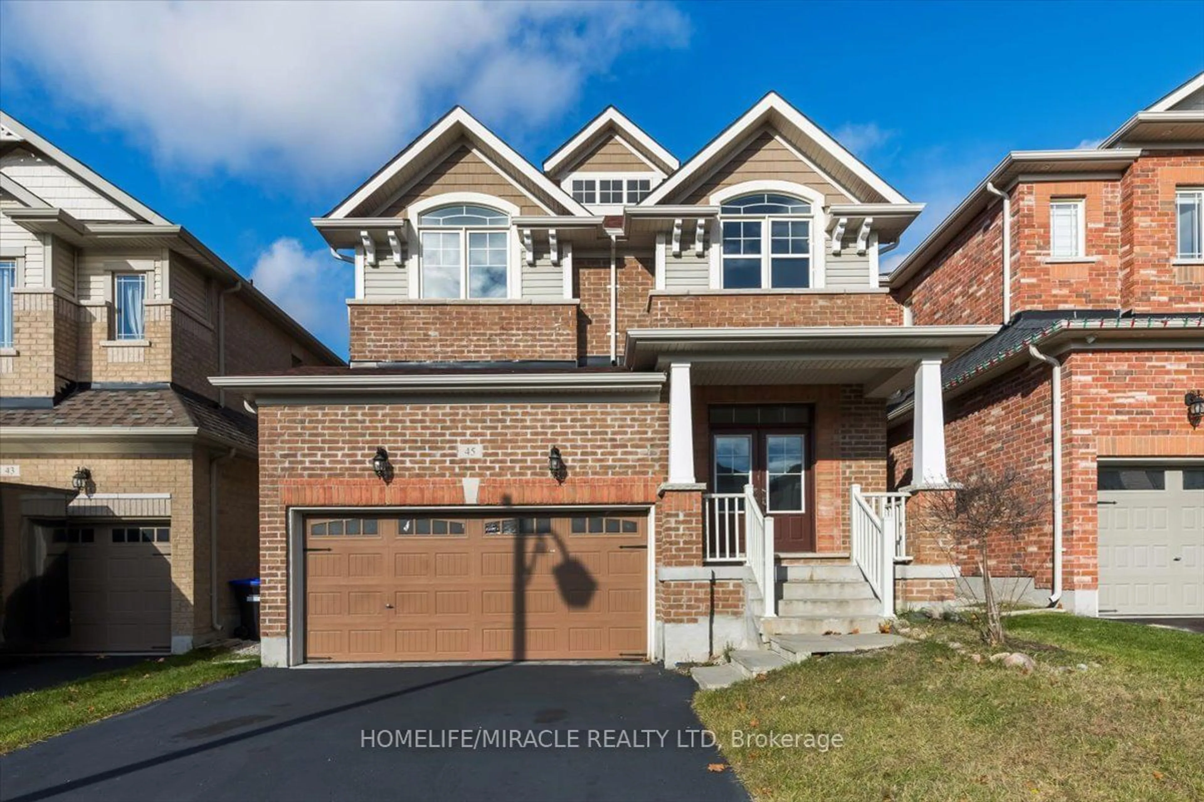 Home with brick exterior material, street for 45 Atkinson Cres, New Tecumseth Ontario L9R 0N8