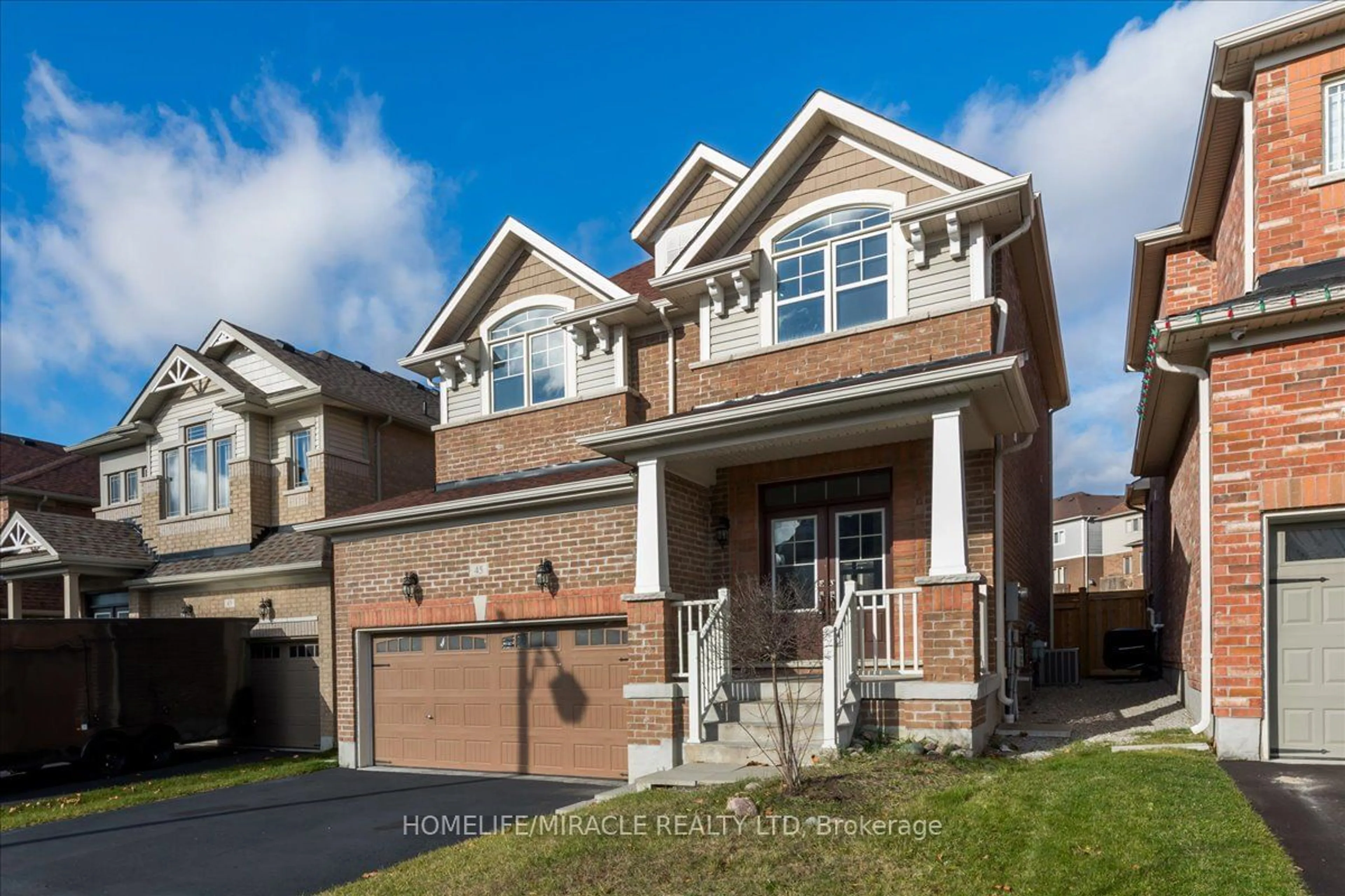 Home with brick exterior material, street for 45 Atkinson Cres, New Tecumseth Ontario L9R 0N8