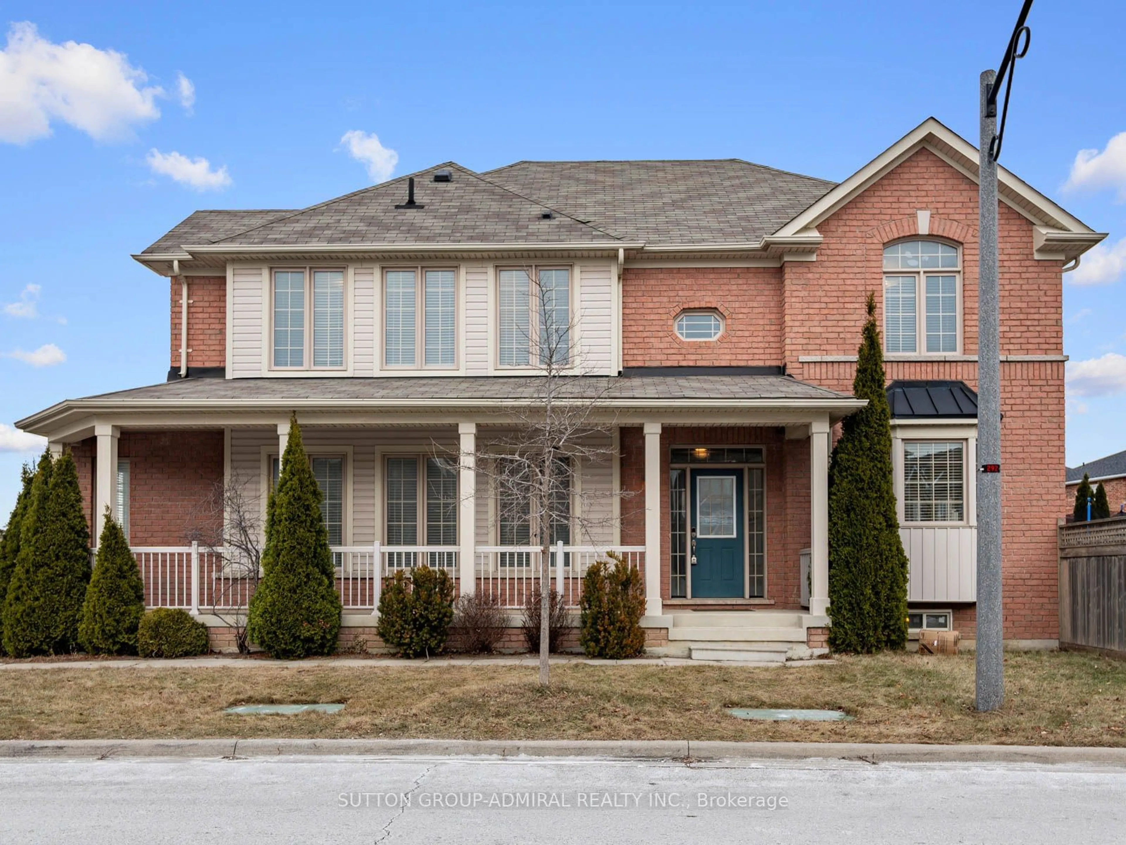 Home with brick exterior material, street for 124 Evershot Cres, Markham Ontario L6E 2C4