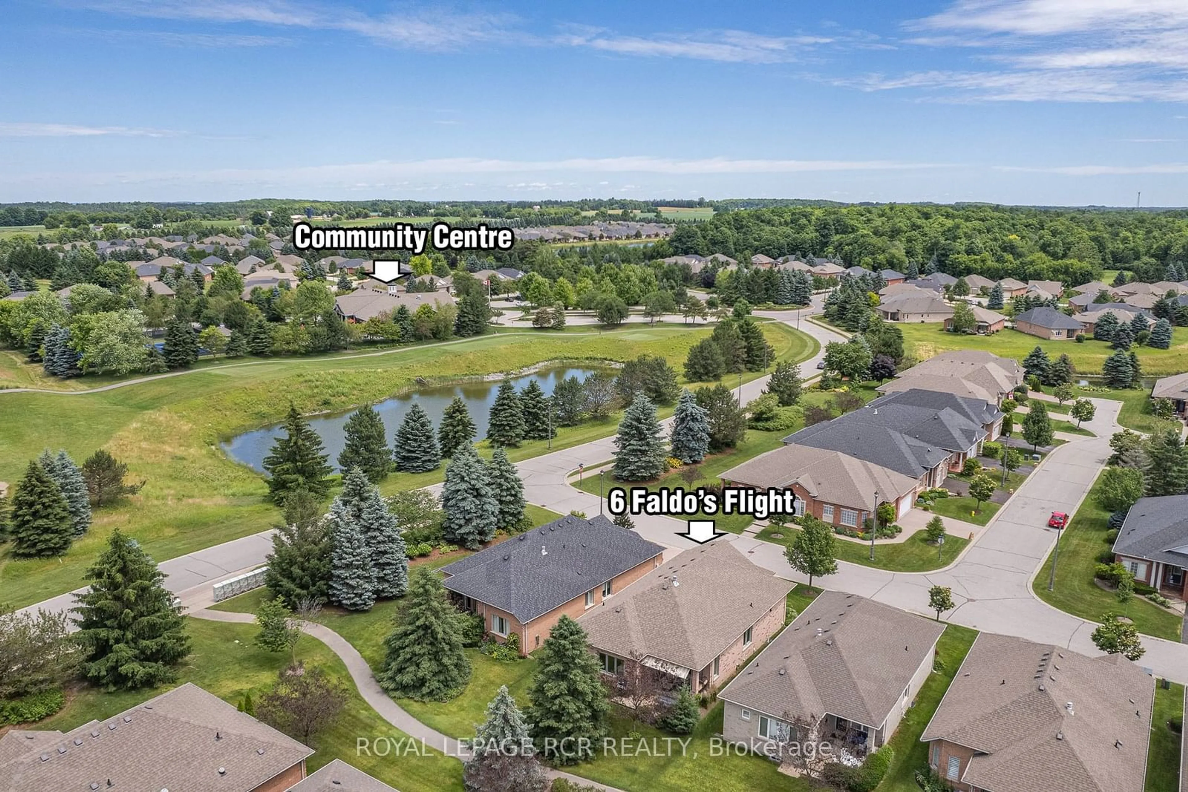 A pic from outside/outdoor area/front of a property/back of a property/a pic from drone, street for 6 Faldos Flight, Whitchurch-Stouffville Ontario L4A 1M8