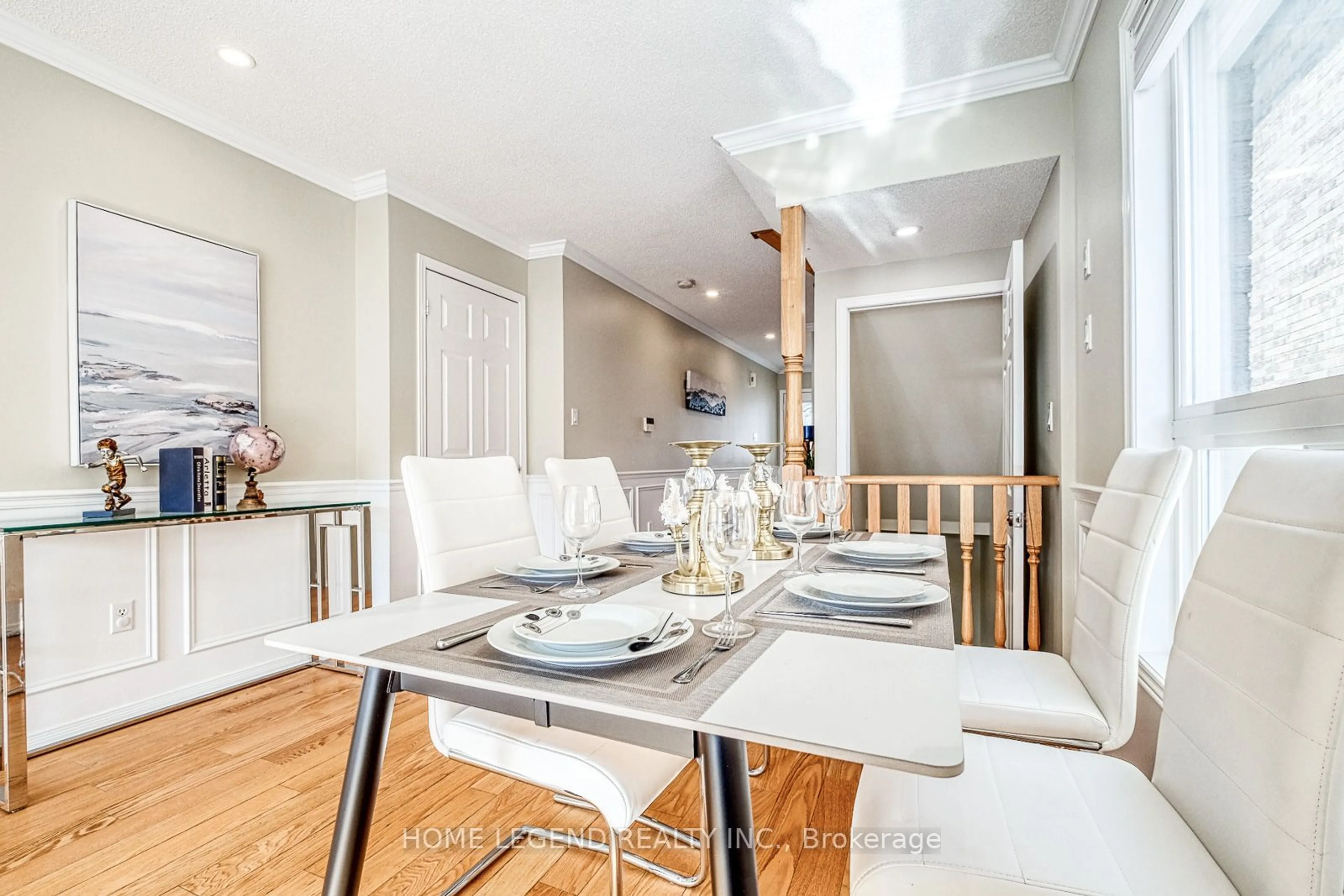 Dining room, wood/laminate floor for 49 Warren Bradley St, Markham Ontario L6C 2W4