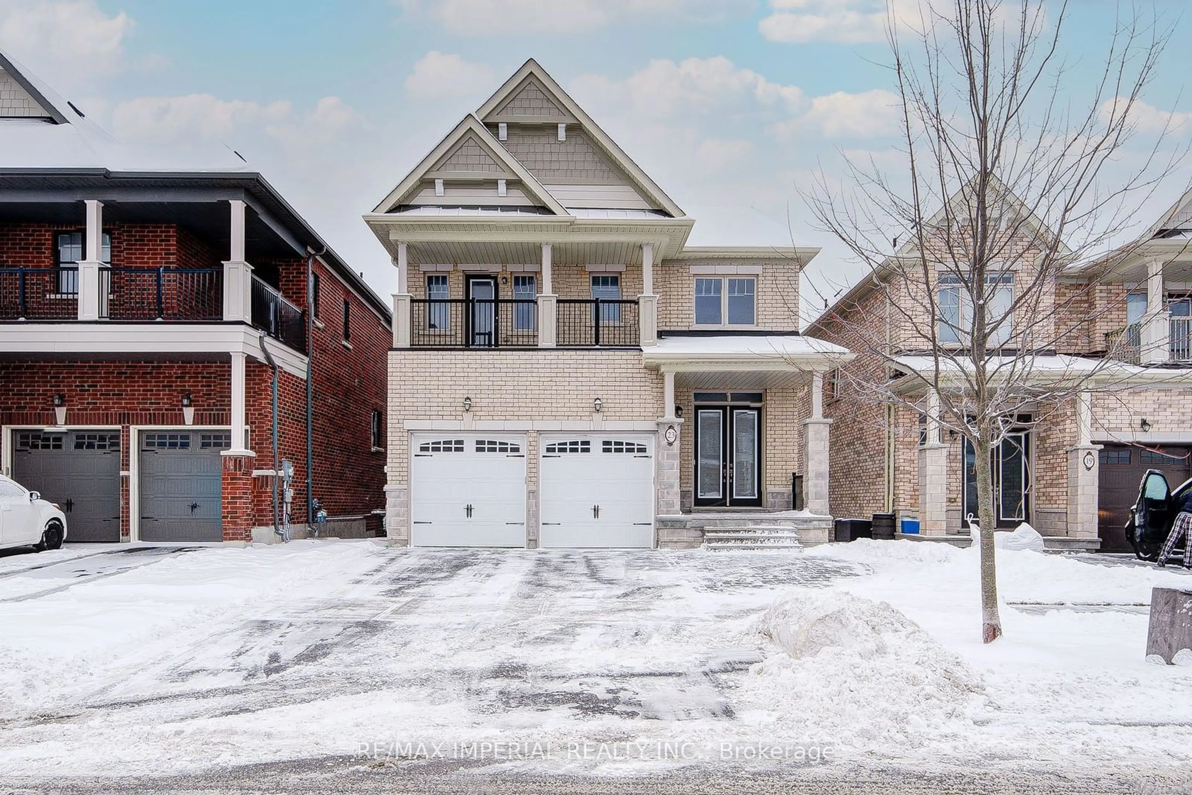 Home with brick exterior material, street for 23 Spofford Dr, Whitchurch-Stouffville Ontario L4A 4R1