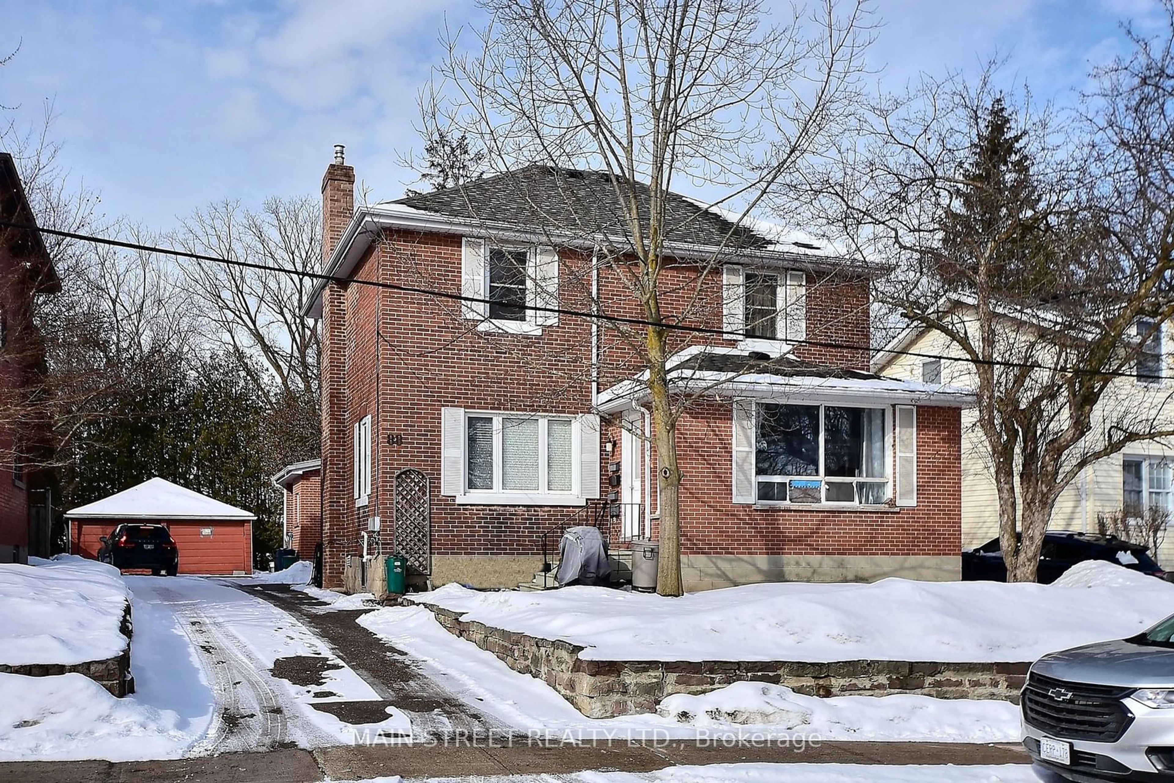 Home with brick exterior material, street for 88 Spruce St, Aurora Ontario L4G 1S1