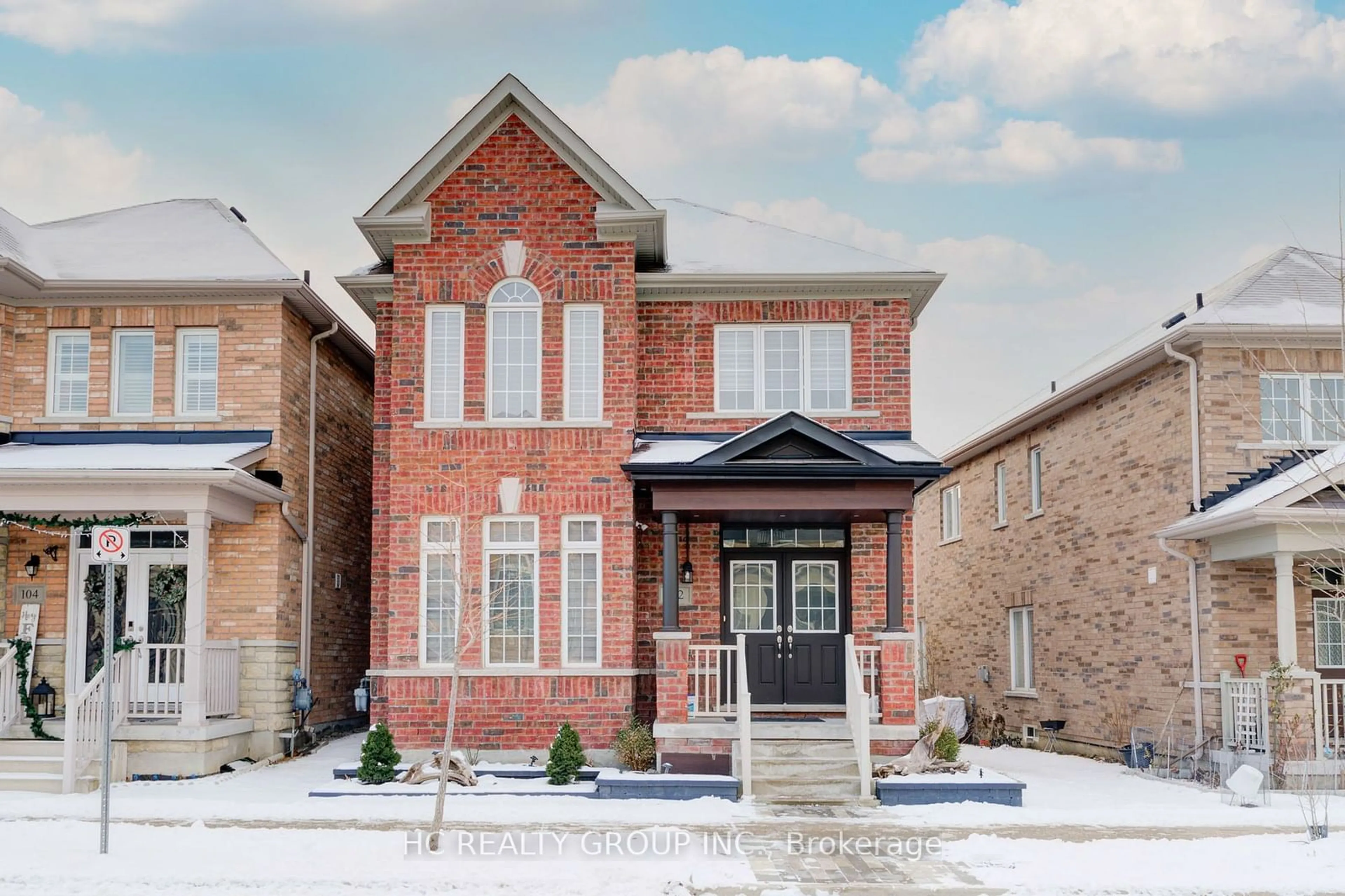 Home with brick exterior material, street for 102 Pearl Lake Rd, Markham Ontario L6B 0Y2