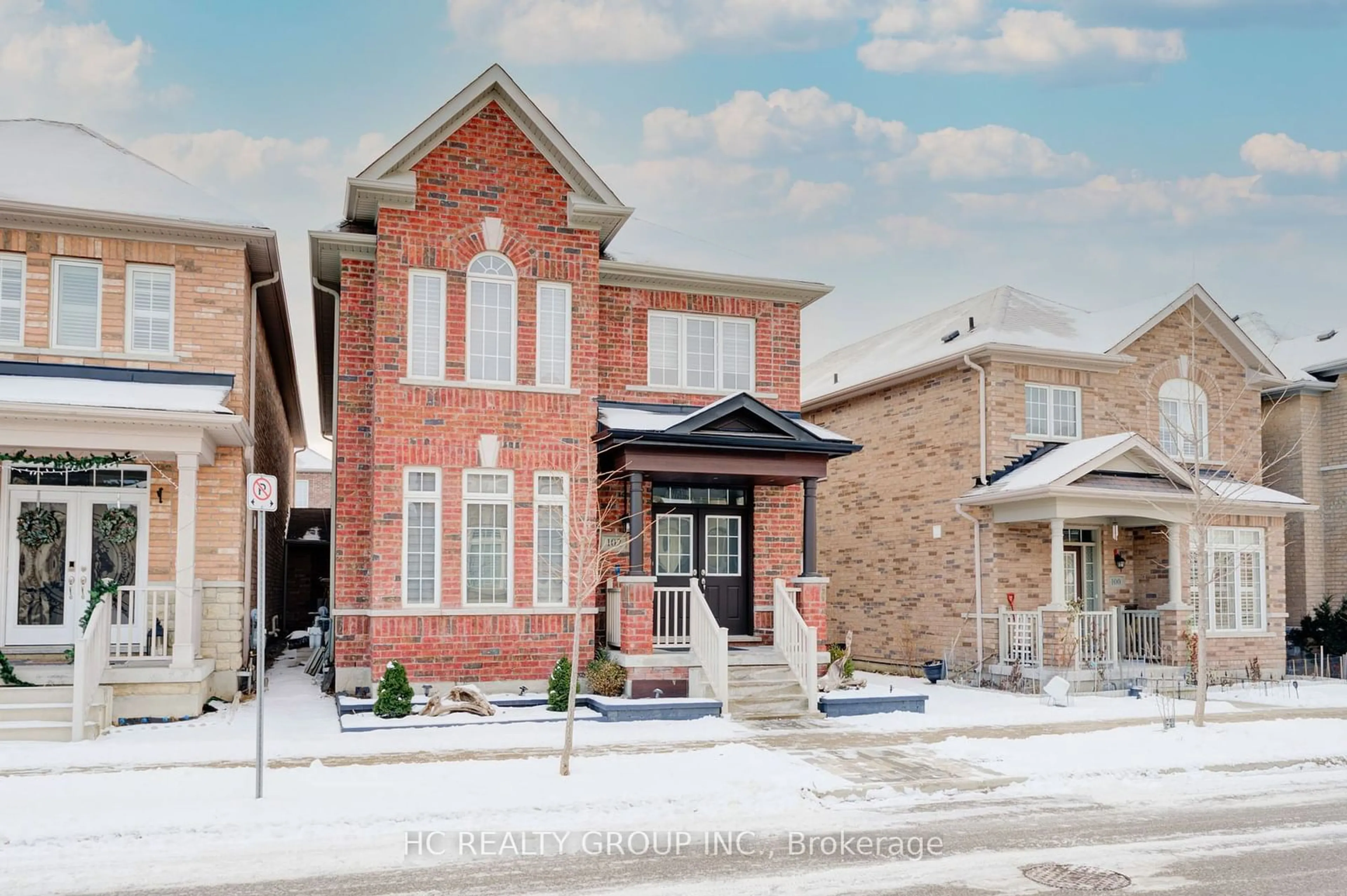 Home with brick exterior material, street for 102 Pearl Lake Rd, Markham Ontario L6B 0Y2