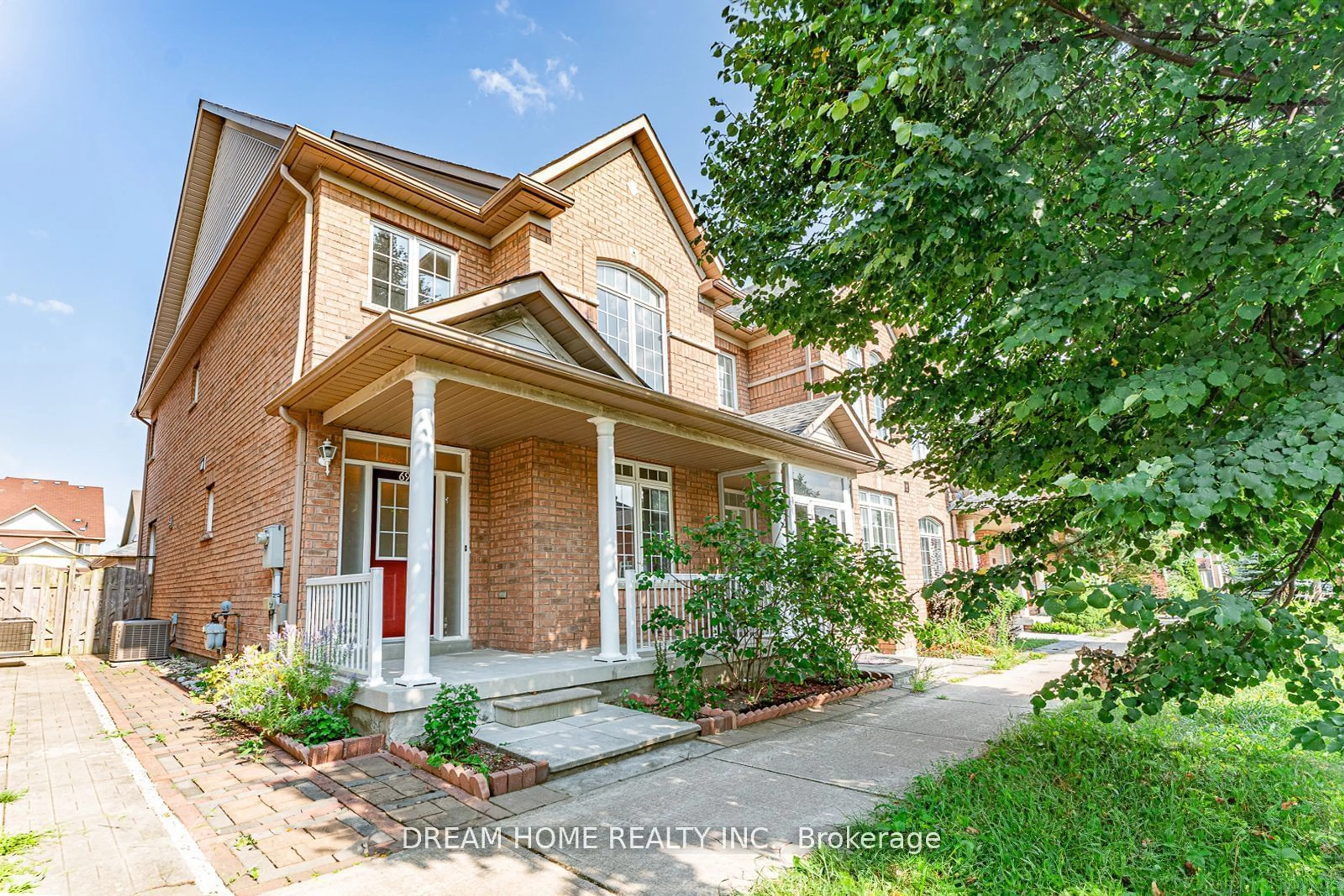 Home with brick exterior material, street for 69 Omega St, Markham Ontario L6E 1P2