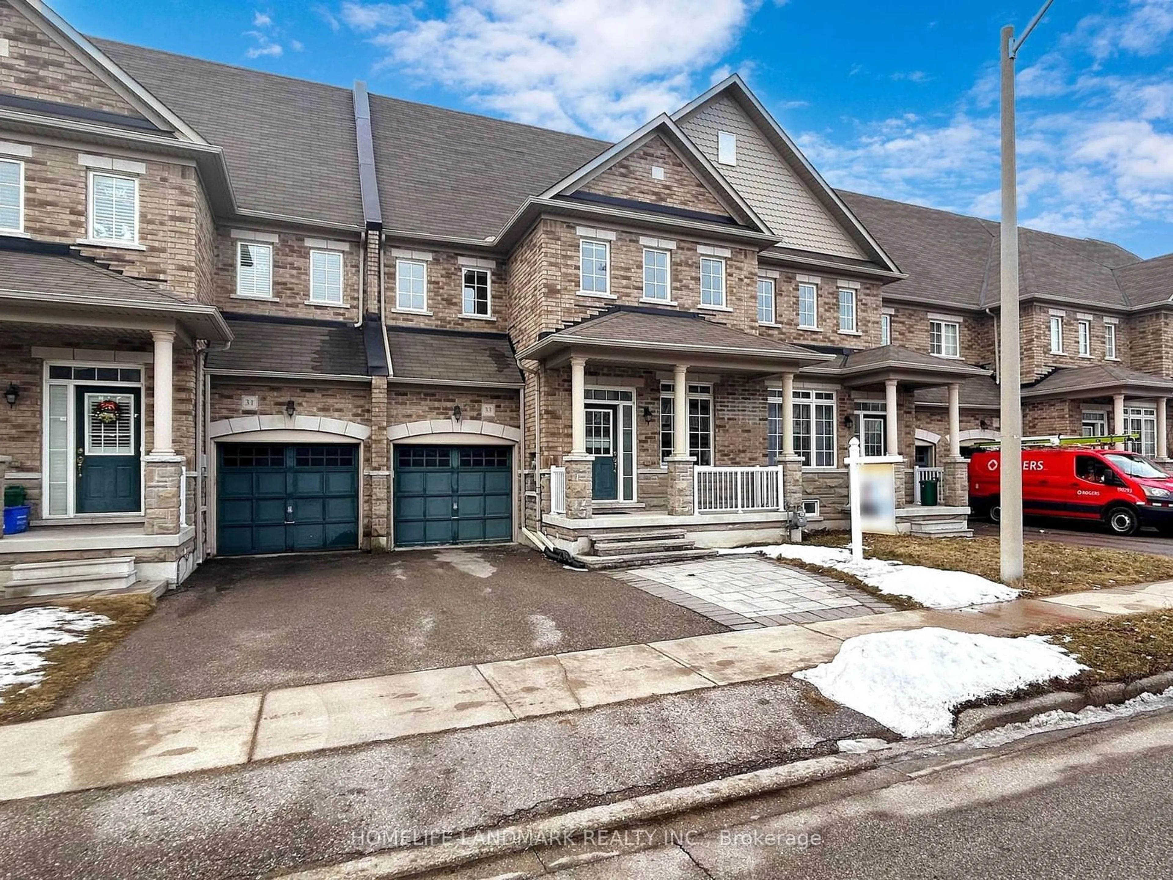 Unknown for 33 King William Cres, Richmond Hill Ontario L4B 4S7