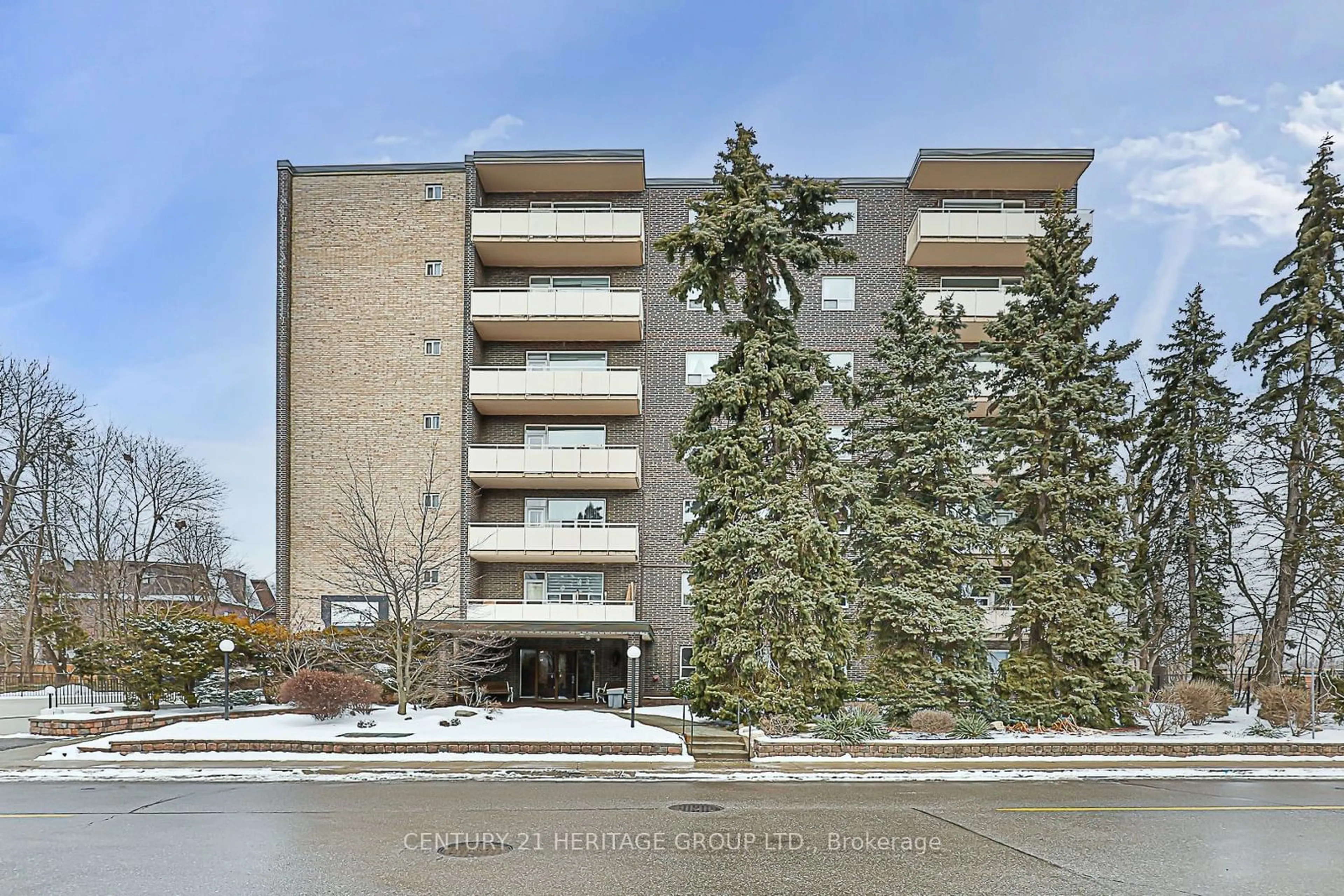 Unknown for 67 Richmond St #304, Richmond Hill Ontario L4C 3Y3