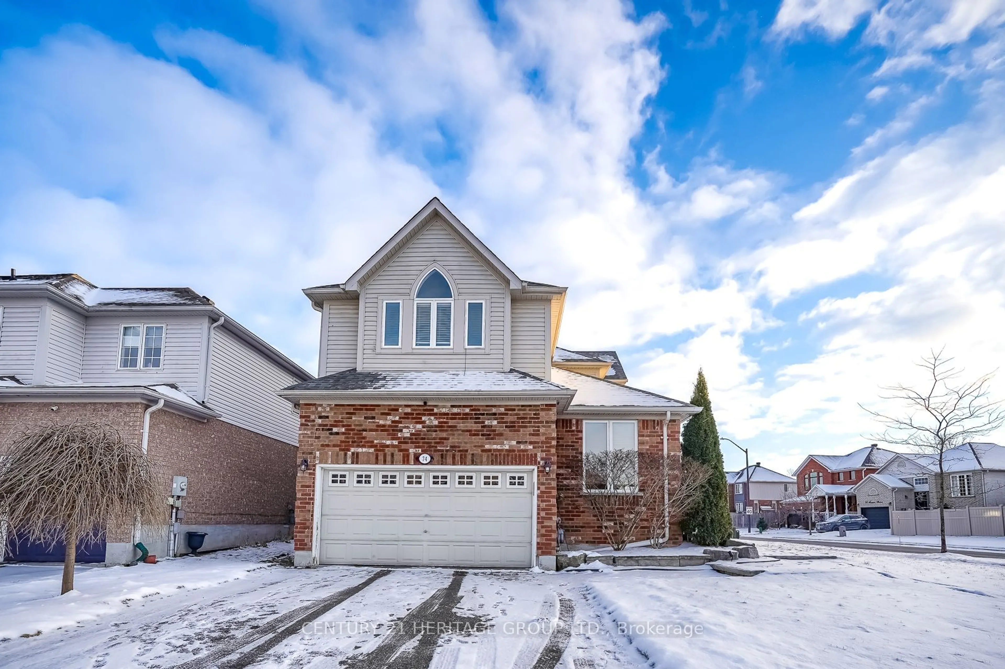 Home with brick exterior material, street for 74 Jessop Ave, King Ontario L0G 1T0