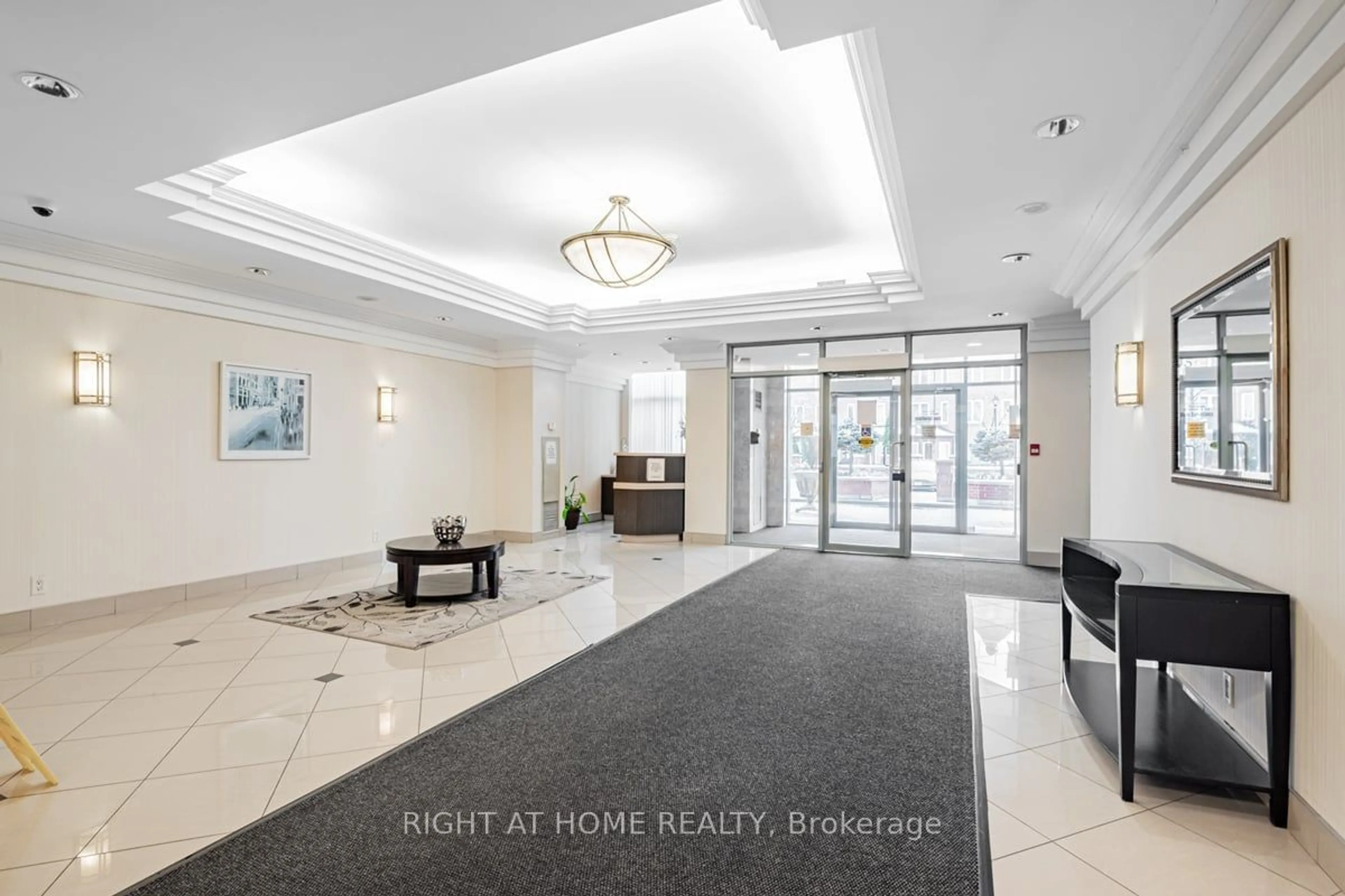 Lobby for 745 New Westminster Dr #606, Vaughan Ontario L4J 8J9