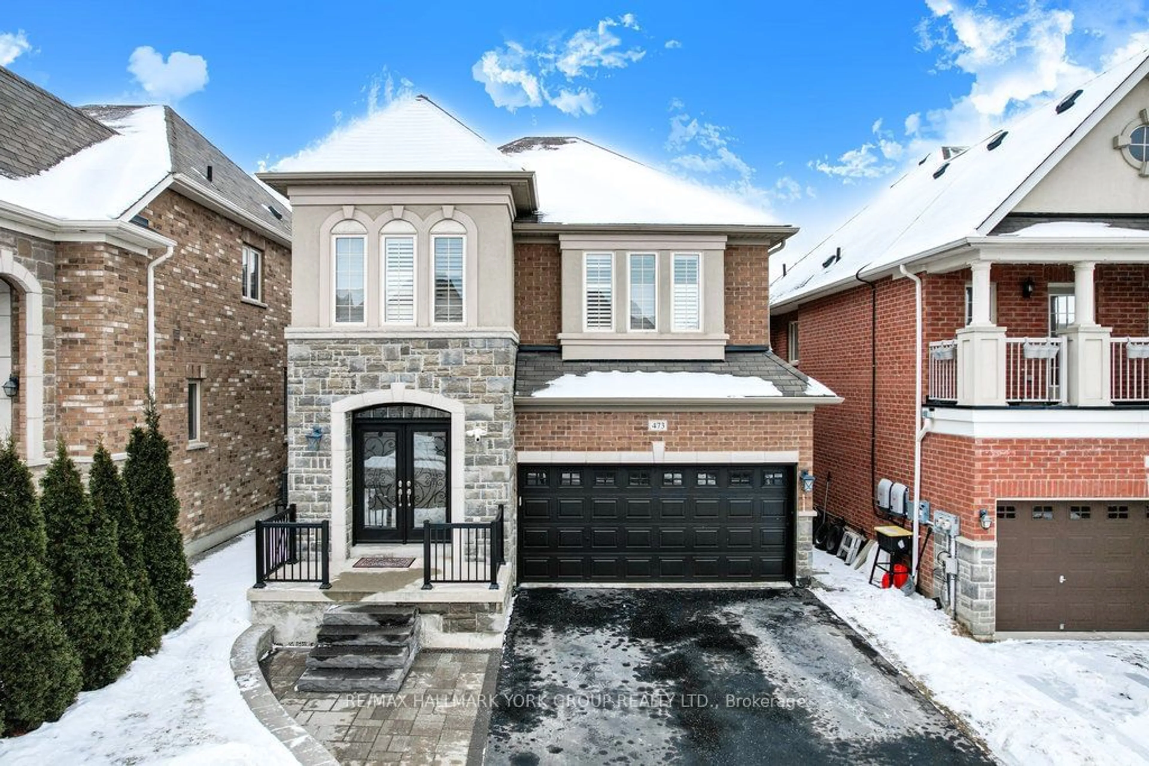 Home with brick exterior material, street for 473 Kwapis Blvd, Newmarket Ontario L3X 3K5