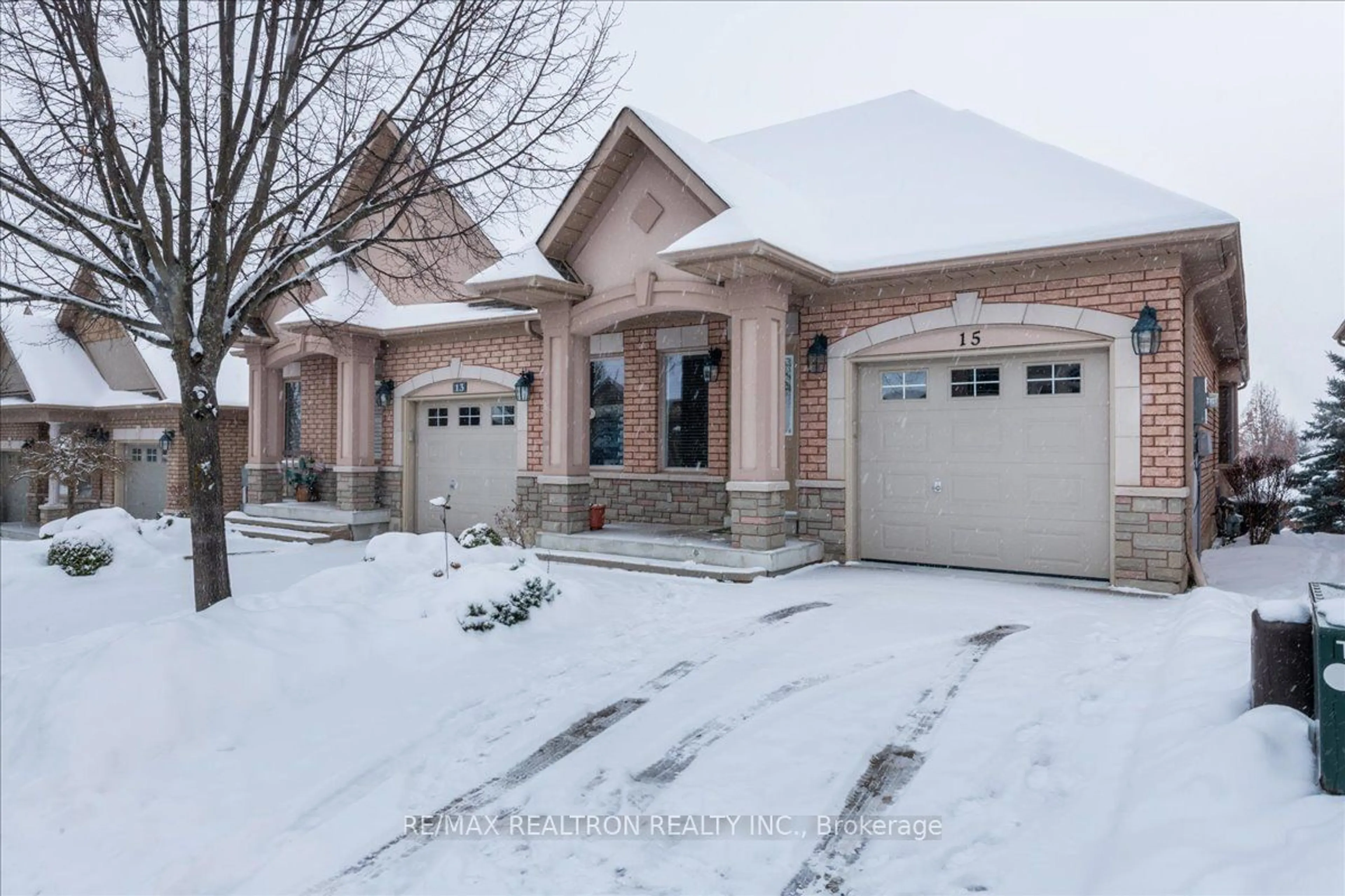 Home with brick exterior material, street for 15 Via Vistana Rd, New Tecumseth Ontario L9R 0C5