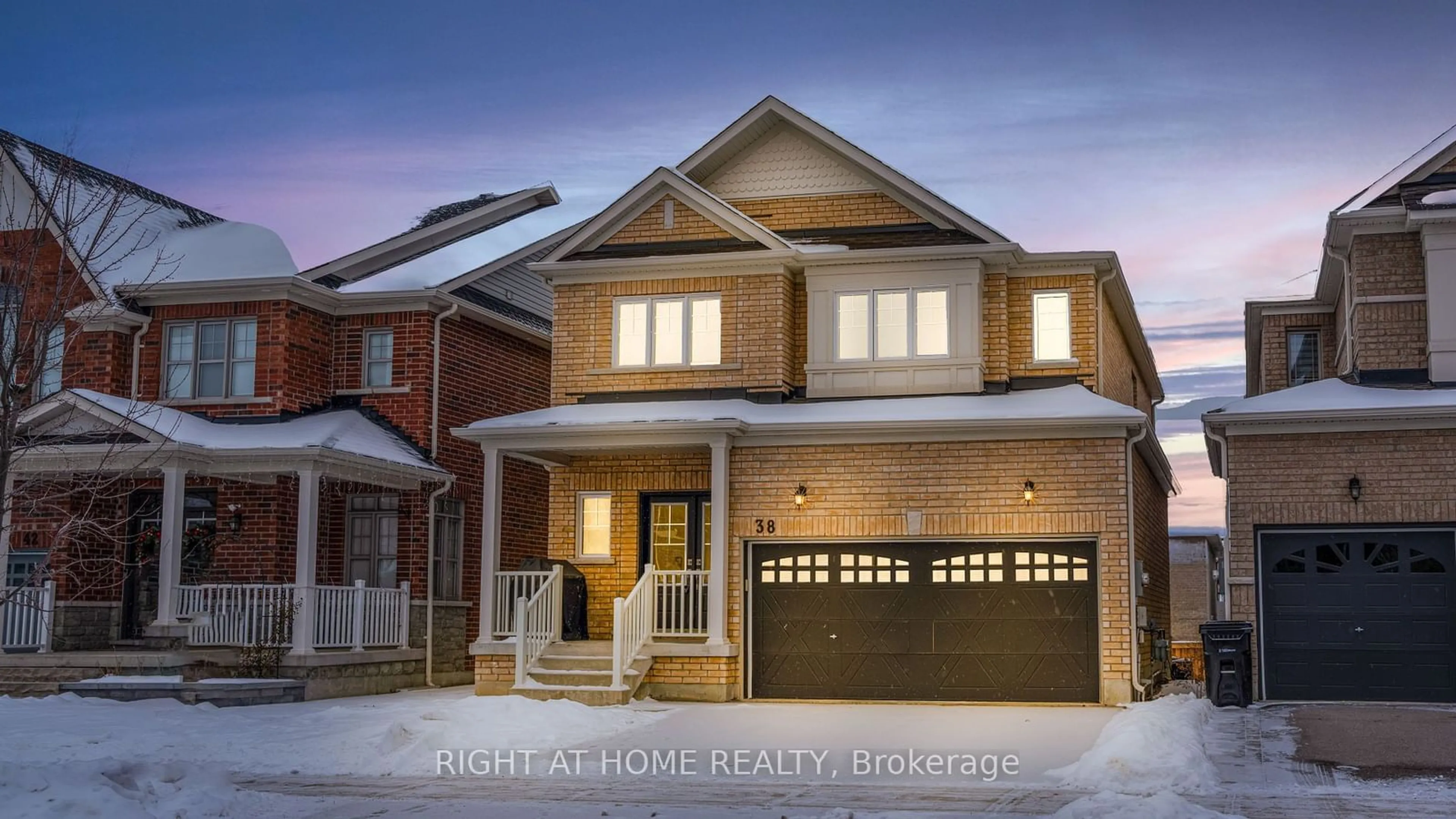 Home with brick exterior material, street for 38 Romanelli Cres, Bradford West Gwillimbury Ontario L3Z 0X7