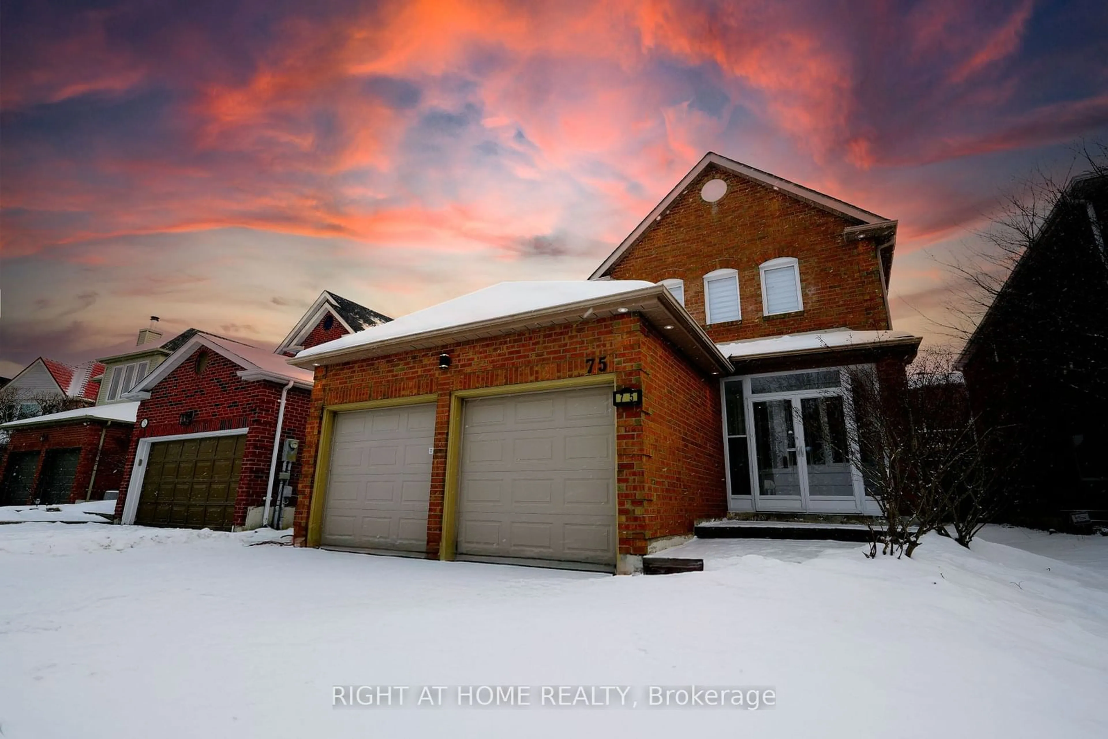 Unknown for 75 Bonny Meadows Dr, Aurora Ontario L4G 6M9