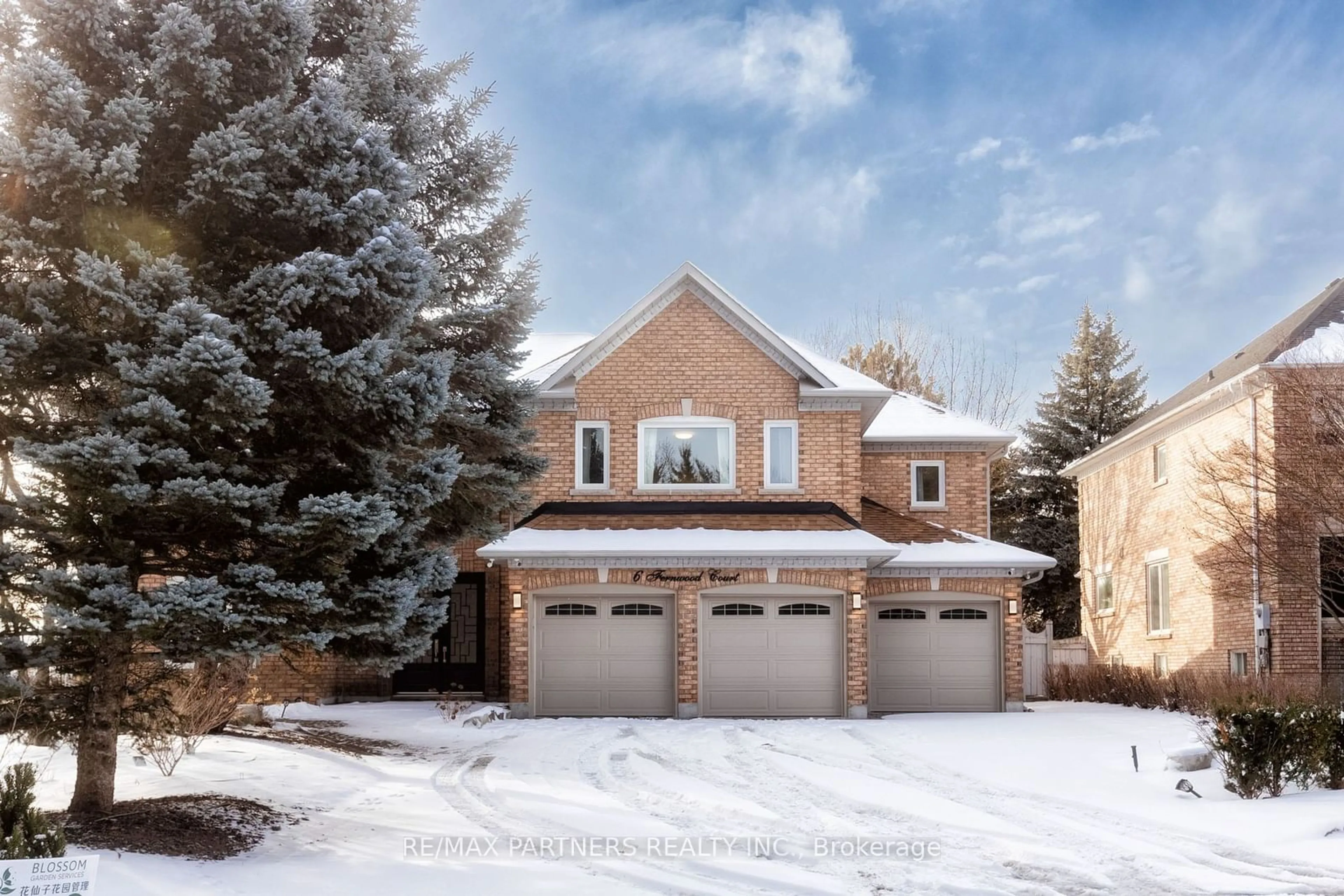 Home with brick exterior material, street for 6 fernwood Crt, Richmond Hill Ontario L4B 3C2