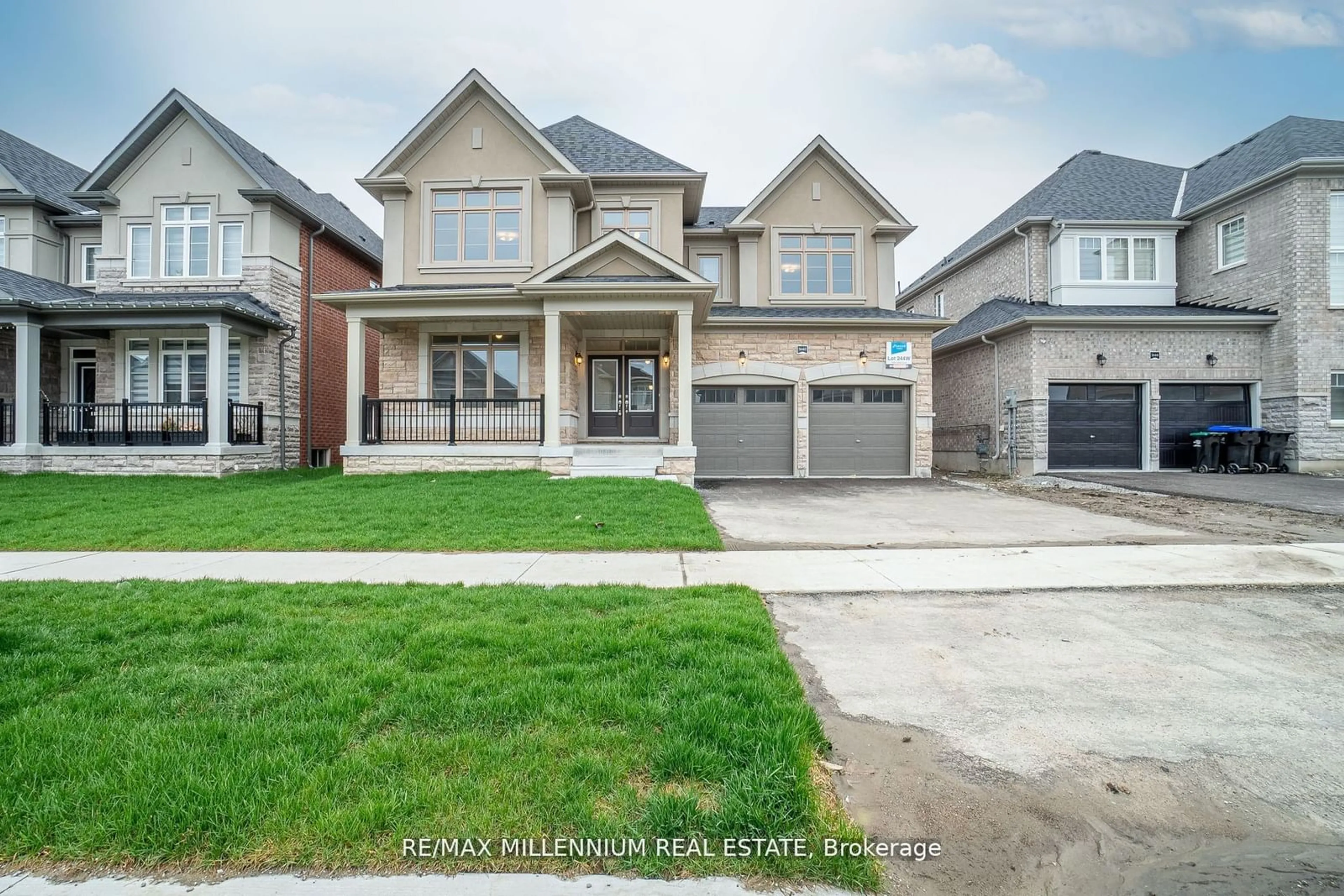 Home with brick exterior material, street for 1640 Corsal Crt, Innisfil Ontario L9S 0P8