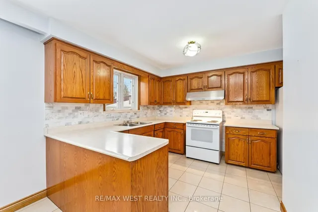 Additional property image - 56 Summitcrest Dr