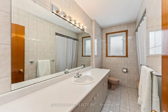 Additional property image - 56 Summitcrest Dr