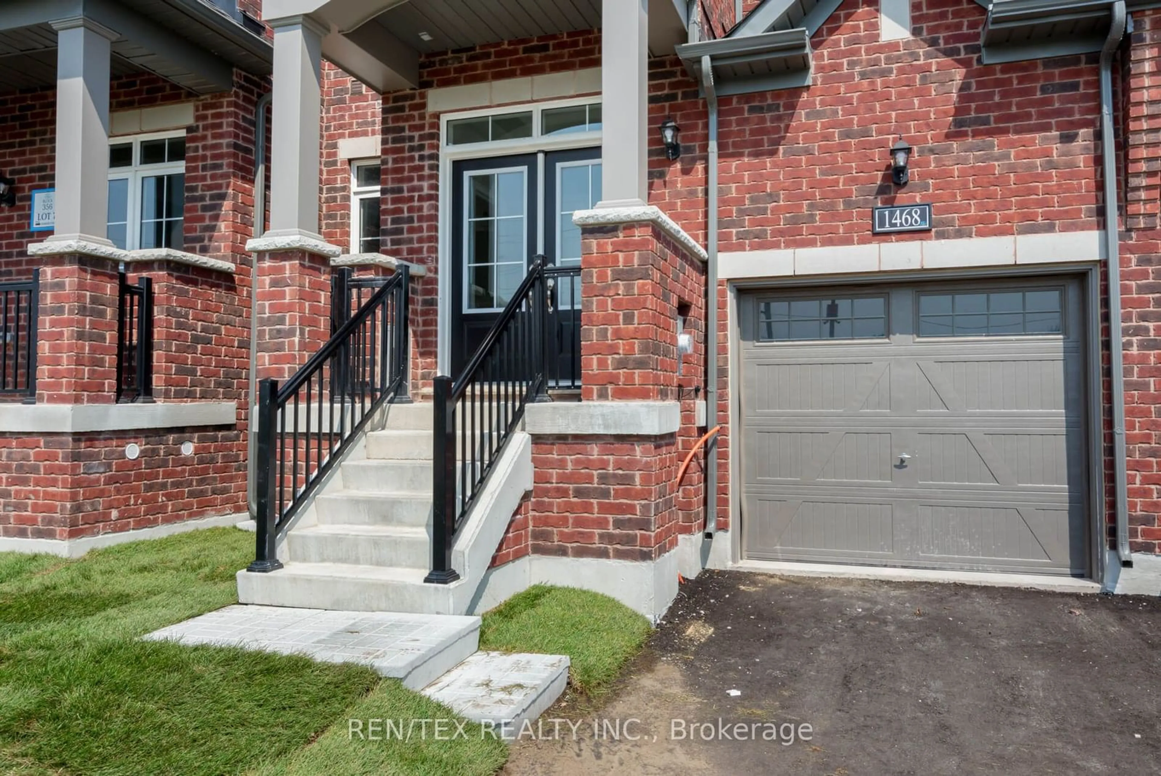 Home with brick exterior material, street for 1468 Harker St, Innisfil Ontario L9S 4R7