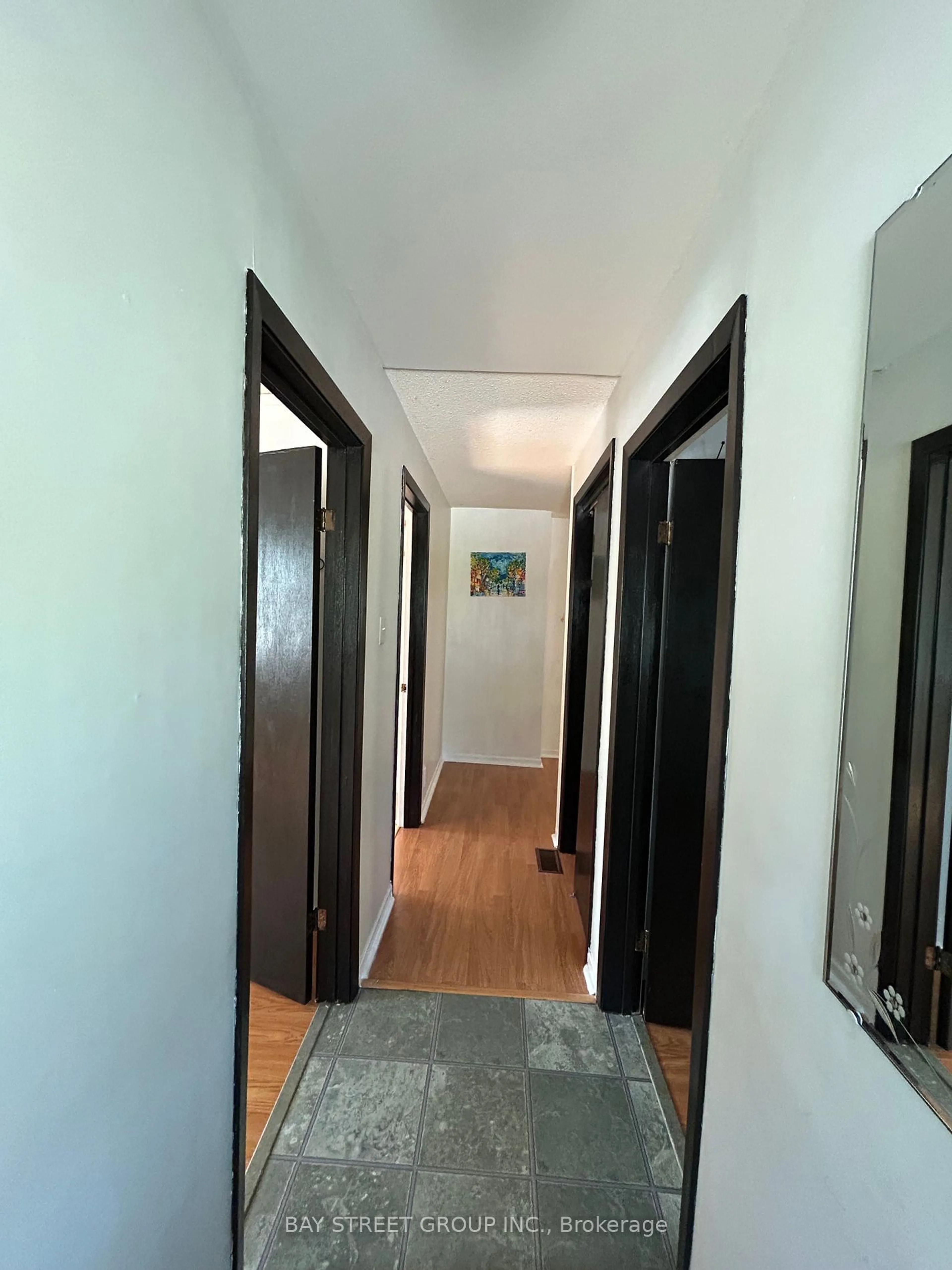 A pic of a room for 328 Andrew St, Newmarket Ontario L3Y 1H3