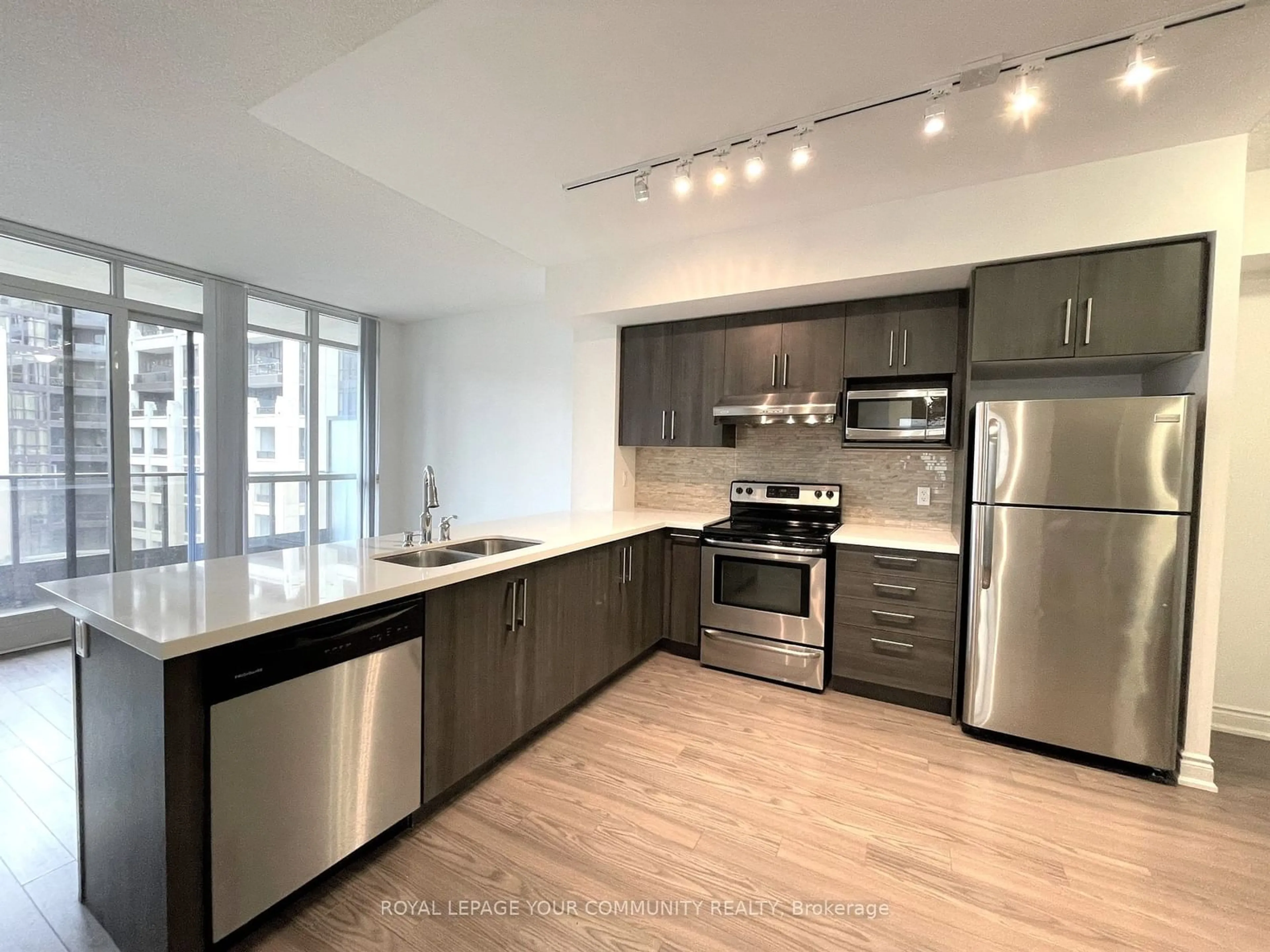 Open concept kitchen, unknown for 89 South Town Centre Blvd #717, Markham Ontario L6G 0E8