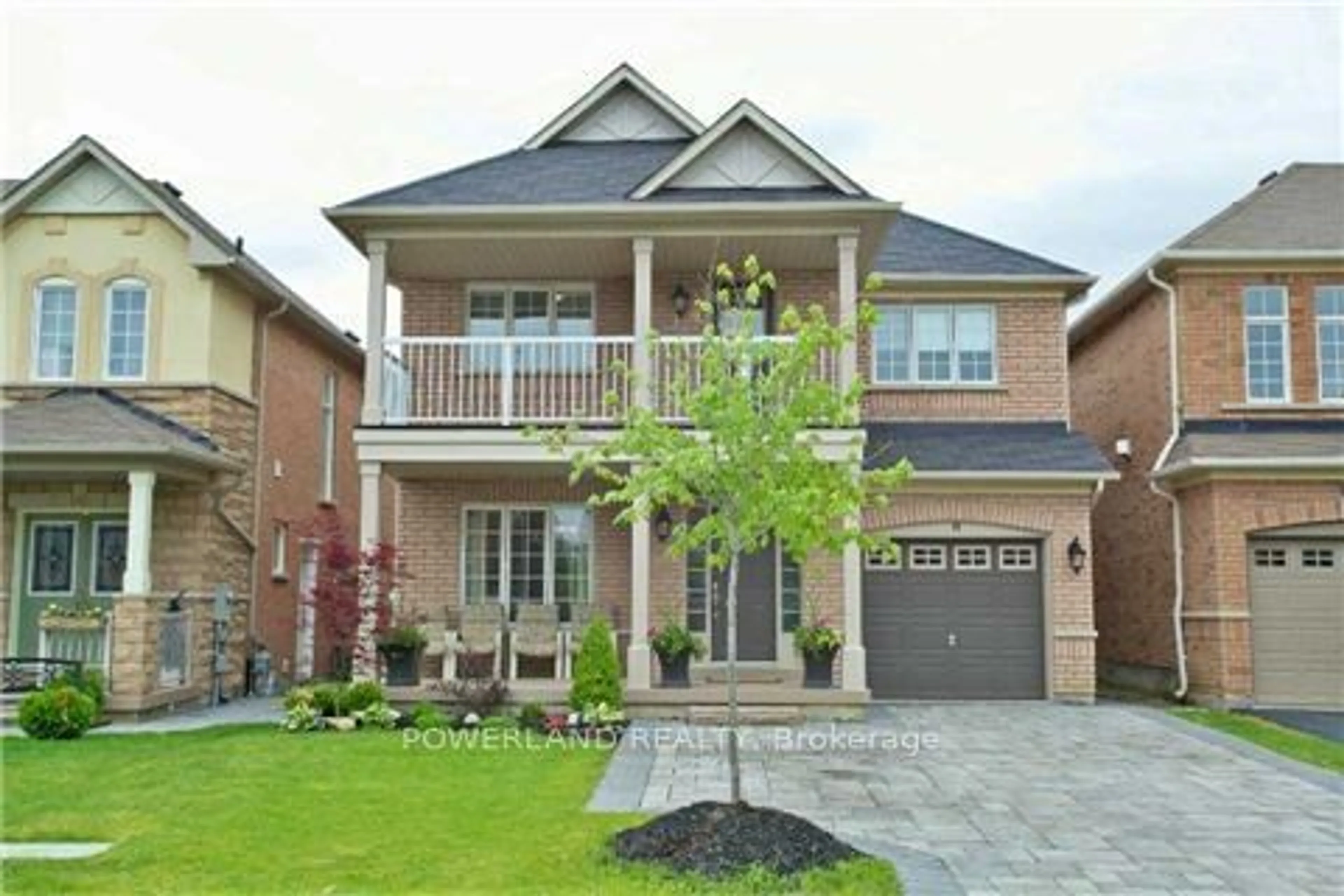 Home with brick exterior material, street for 92 Maroon Dr, Richmond Hill Ontario L4E 5B4