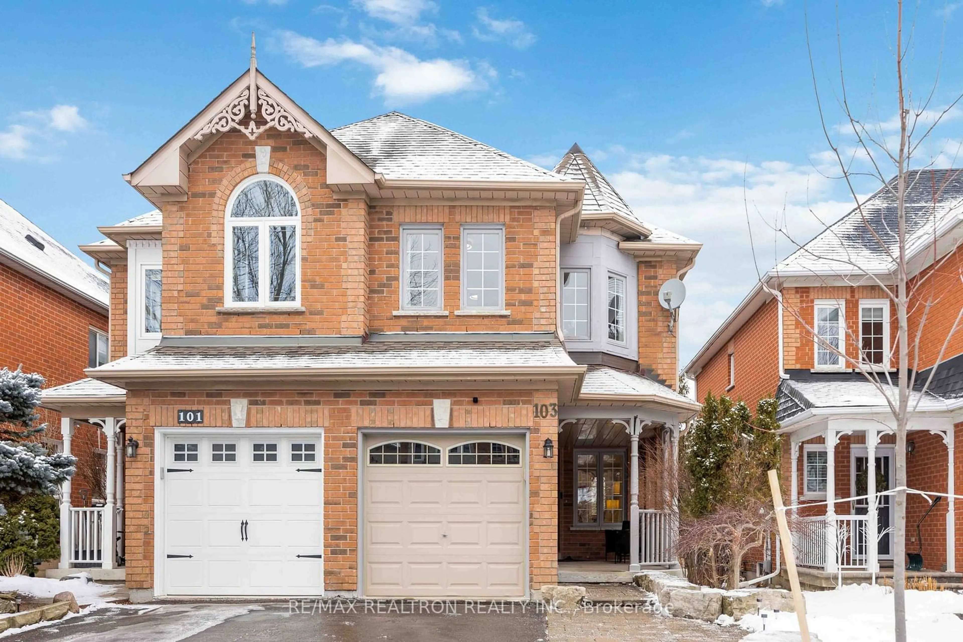 Home with brick exterior material, street for 103 Woodroof Cres, Aurora Ontario L4G 7H3