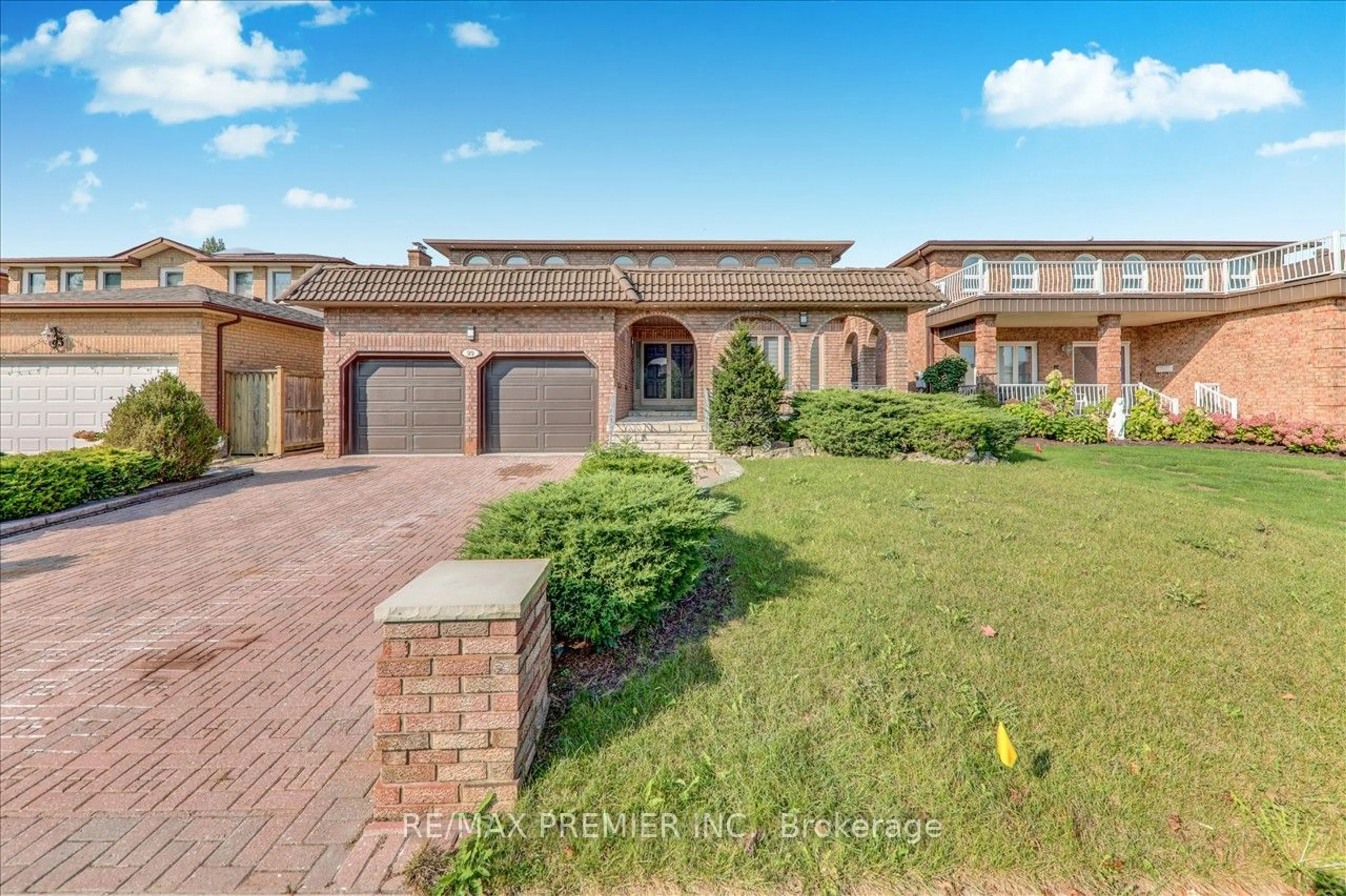 Home with brick exterior material, street for 99 Benjamin Dr, Vaughan Ontario L4L 1H7