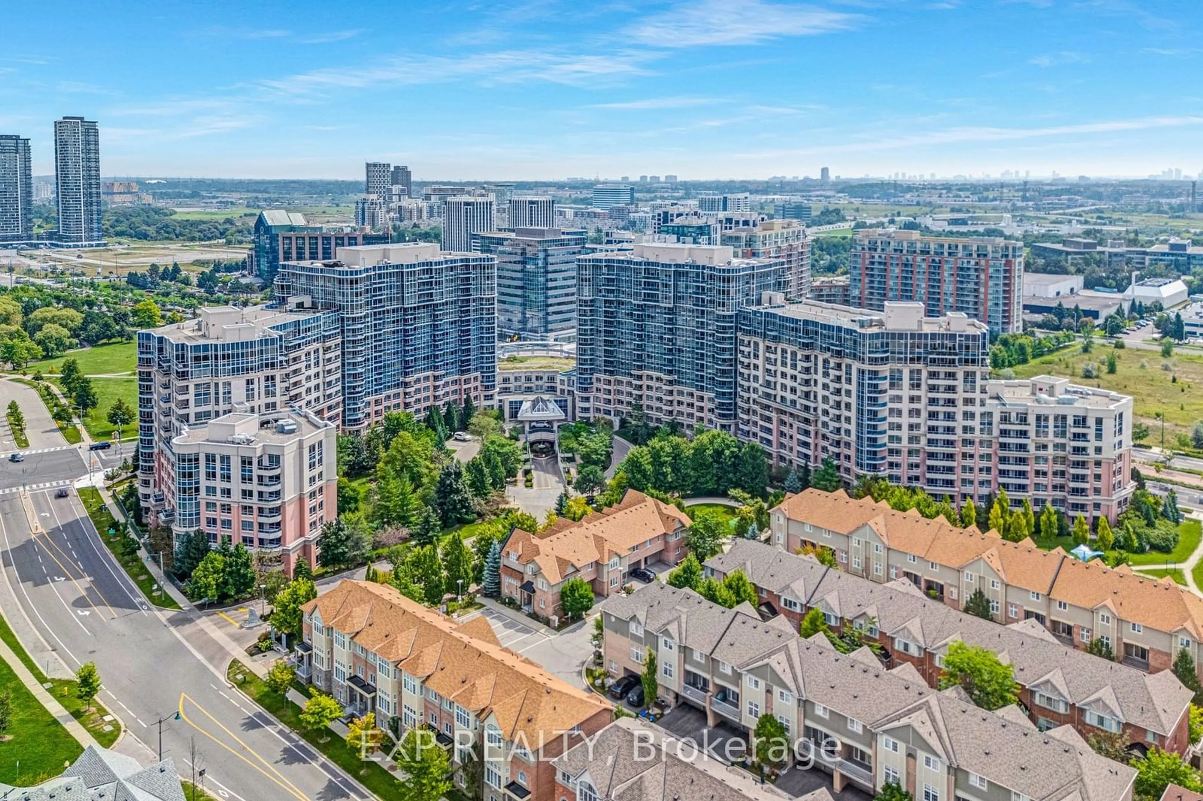 A pic from outside/outdoor area/front of a property/back of a property/a pic from drone, city buildings view from balcony for 33 Cox Blvd #334, Markham Ontario L3R 8A6