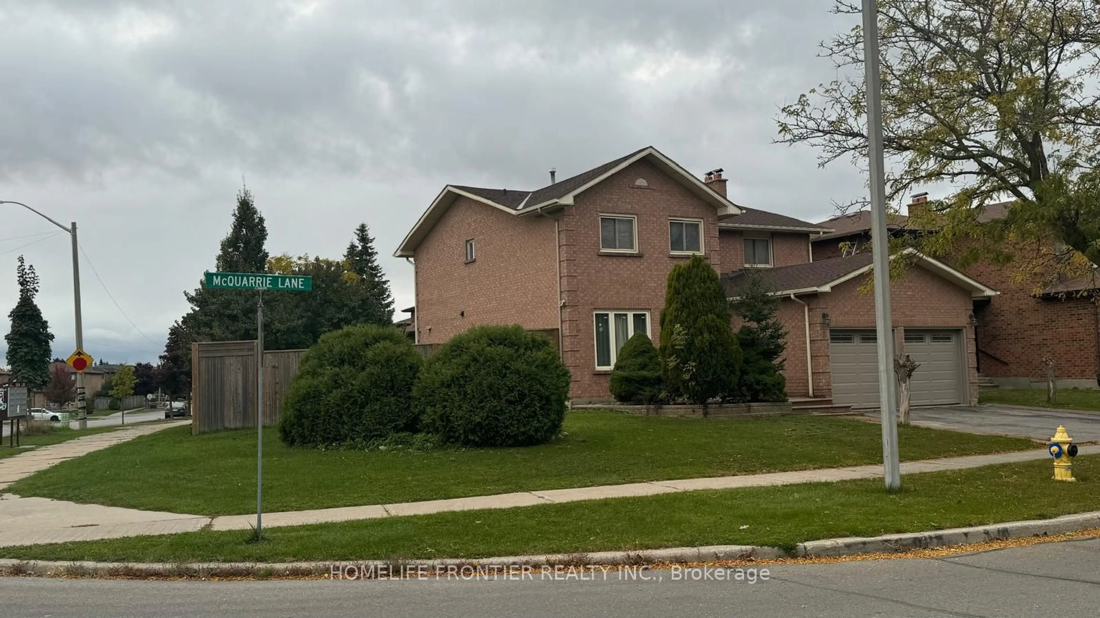 Home with brick exterior material, street for 6 Mcquarrie Lane, Vaughan Ontario L6A 1A3