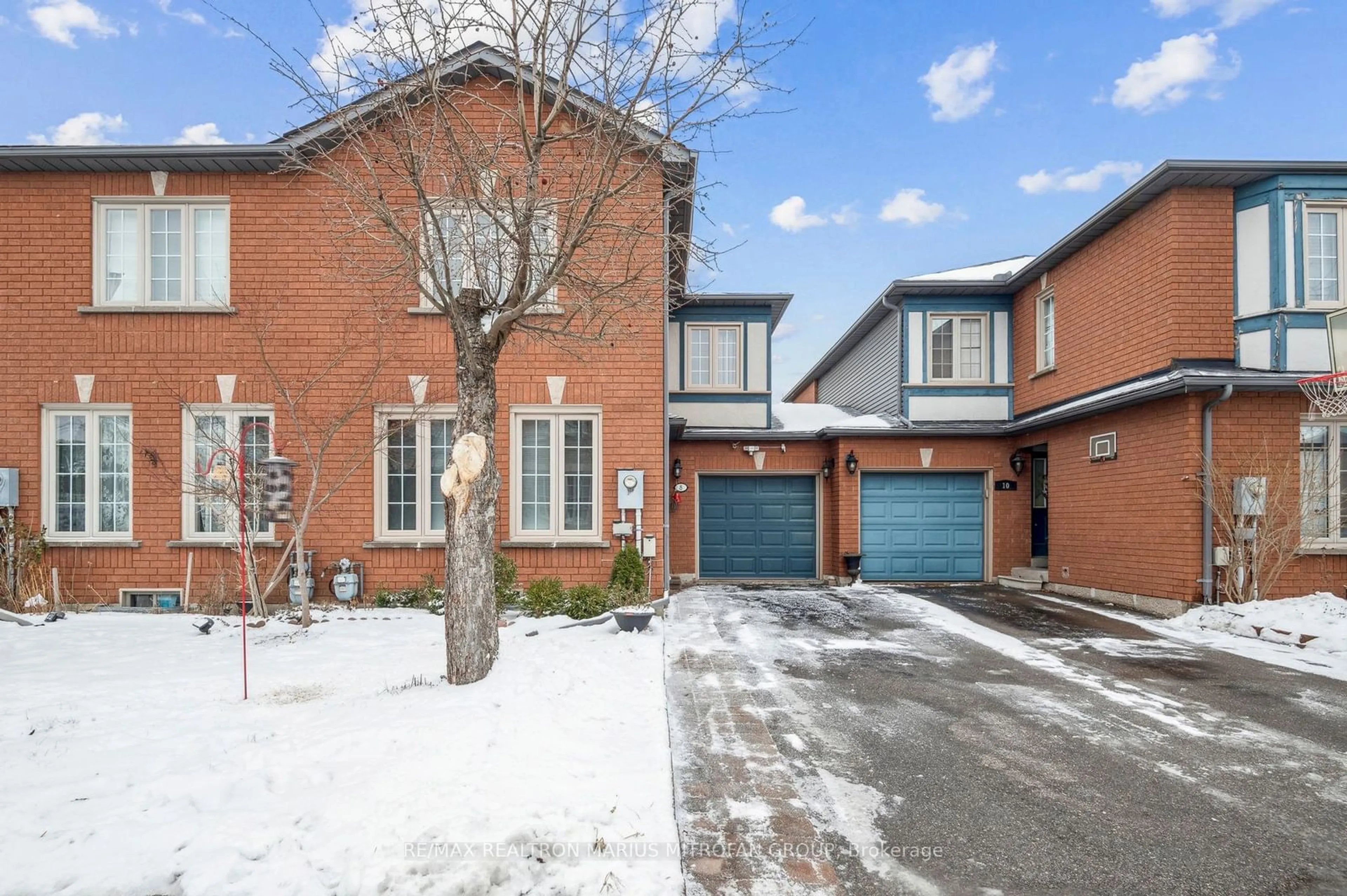 Home with brick exterior material, street for 8 Louana Cres, Vaughan Ontario L4L 8X1