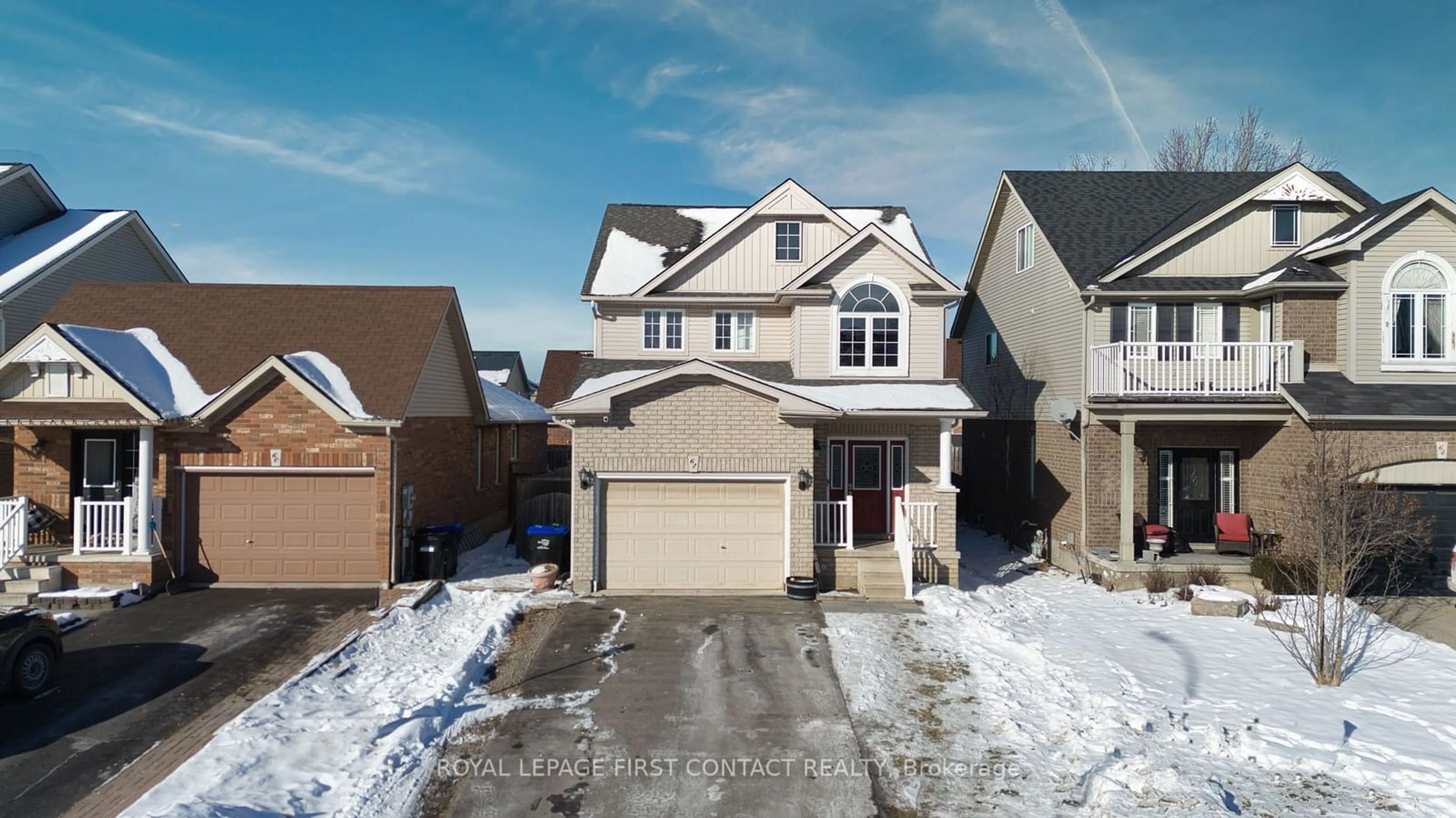 A pic from outside/outdoor area/front of a property/back of a property/a pic from drone, street for 62 Wallace St, New Tecumseth Ontario L9R 2G6