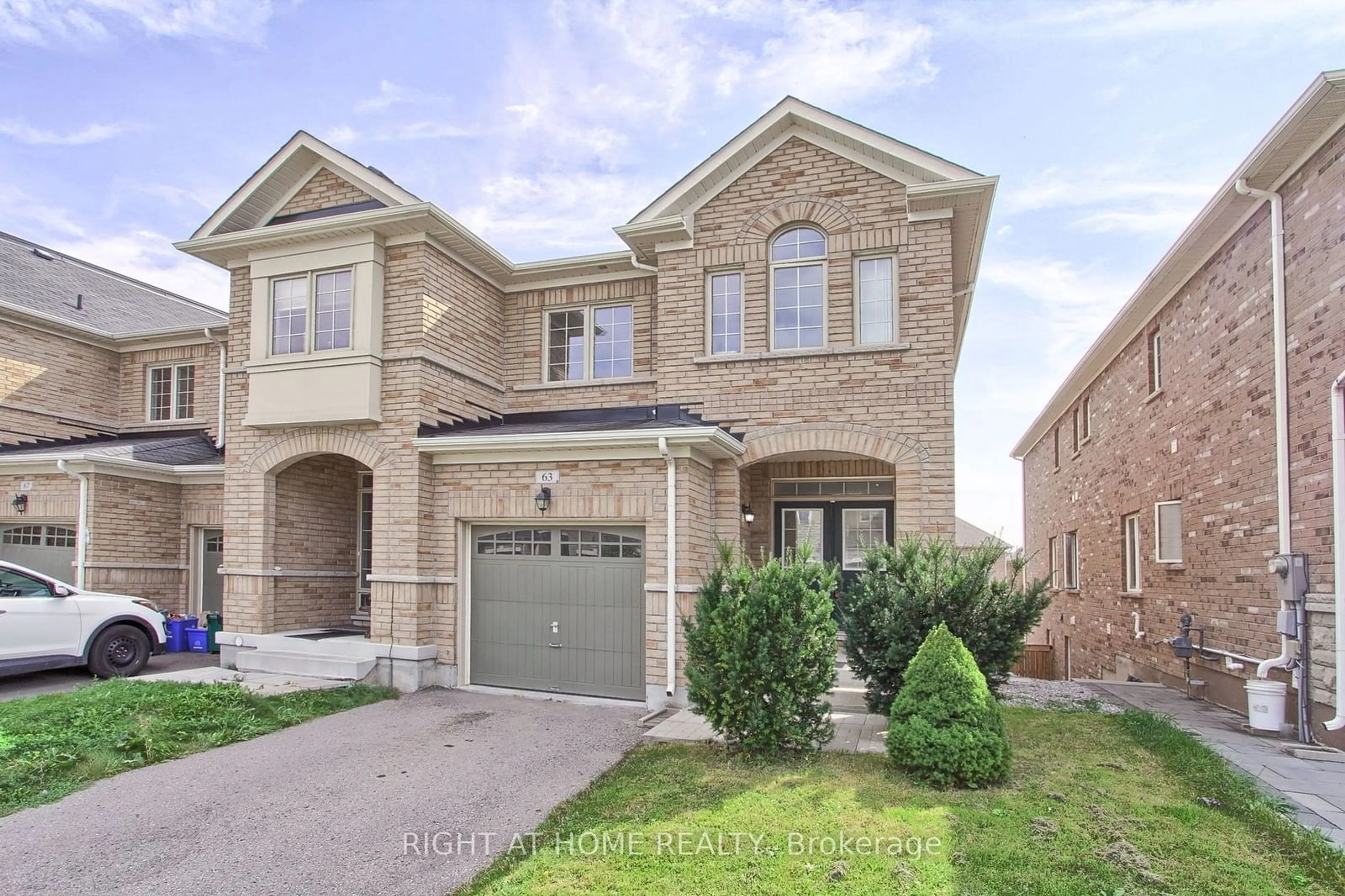 Home with brick exterior material, street for 63 Paper Mills Cres, Richmond Hill Ontario L4E 0V4