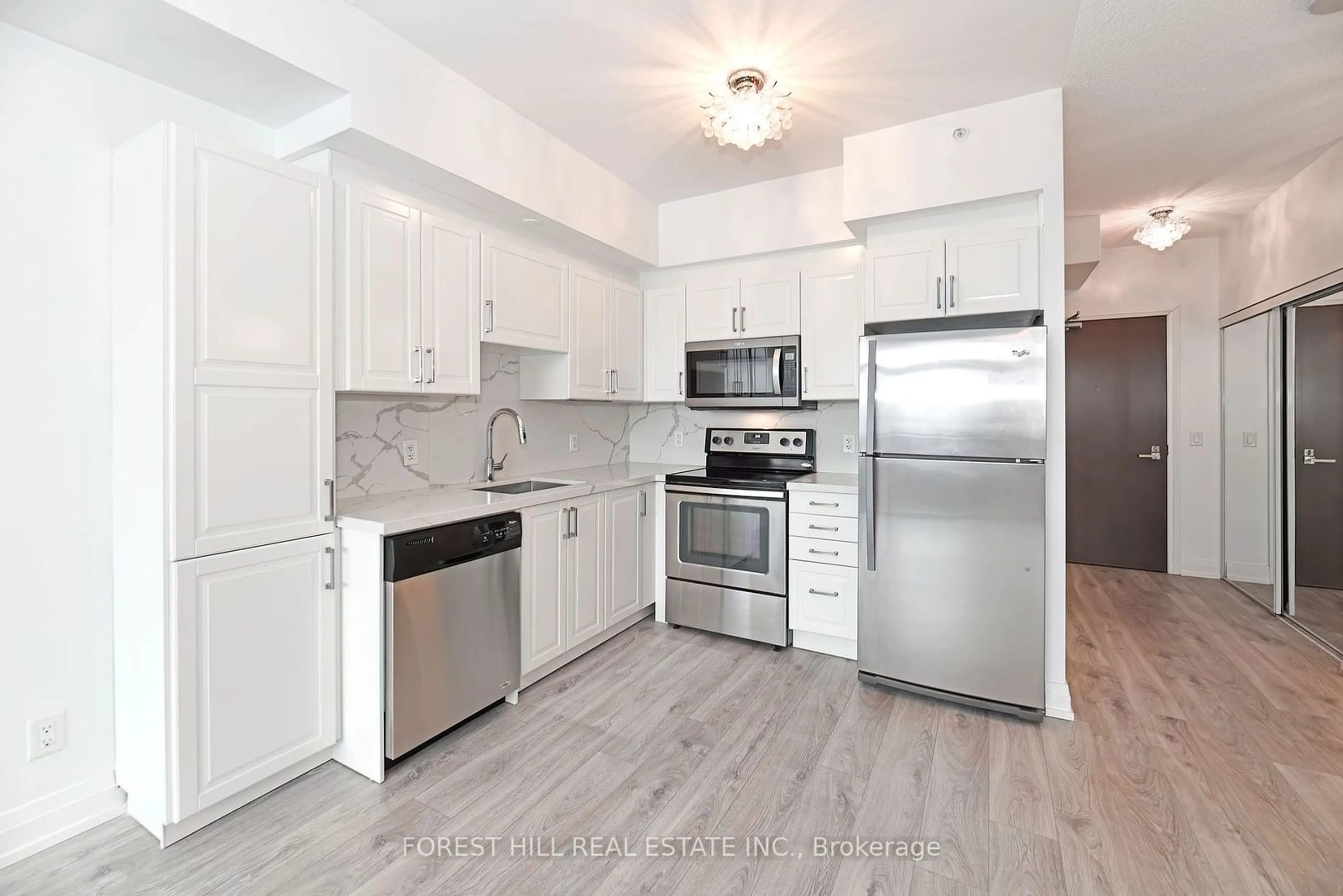 Standard kitchen, unknown for 85 North Park Rd #806, Vaughan Ontario L4J 0H9