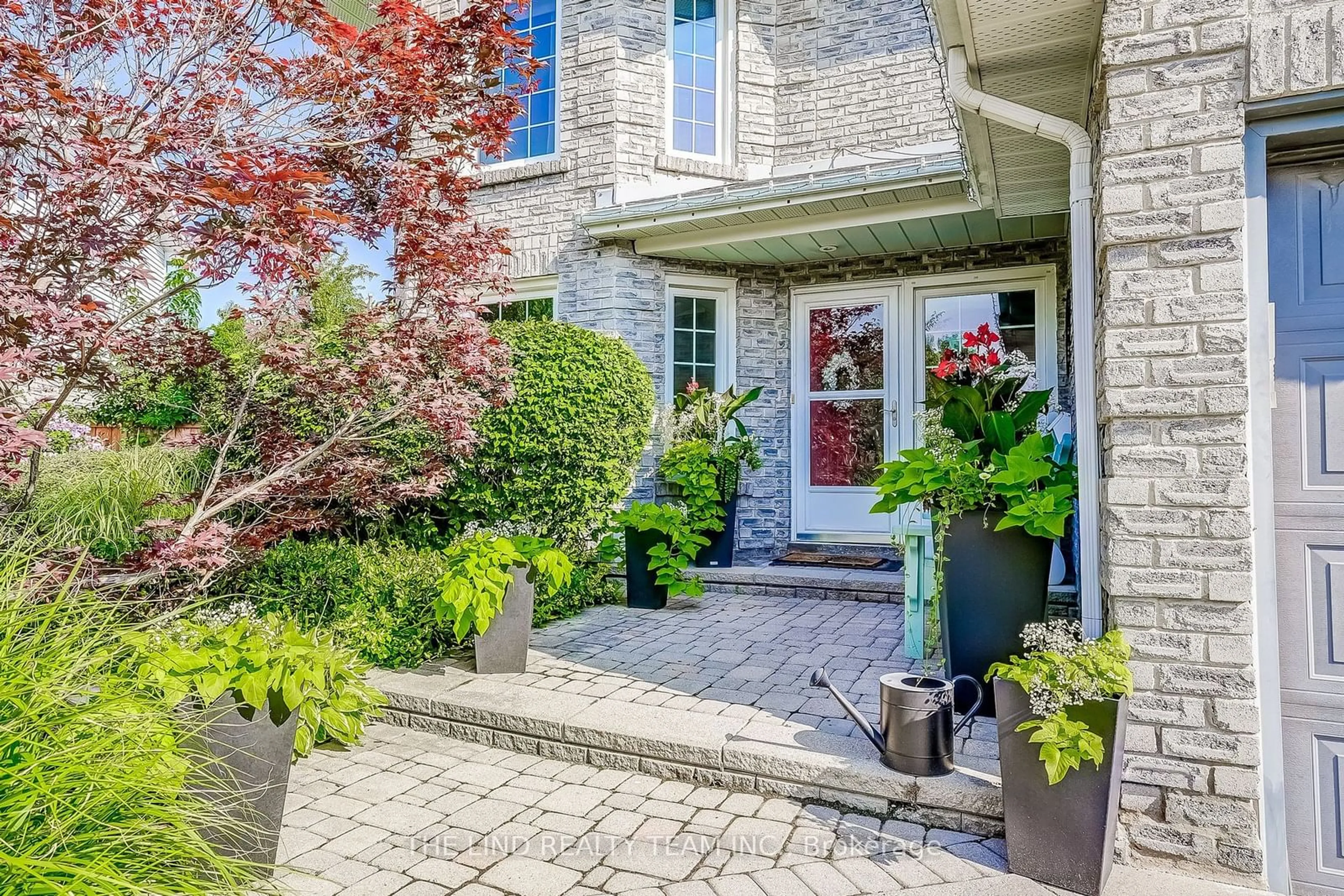 Unknown for 315 Exeter Crt, Newmarket Ontario L3Y 6N8