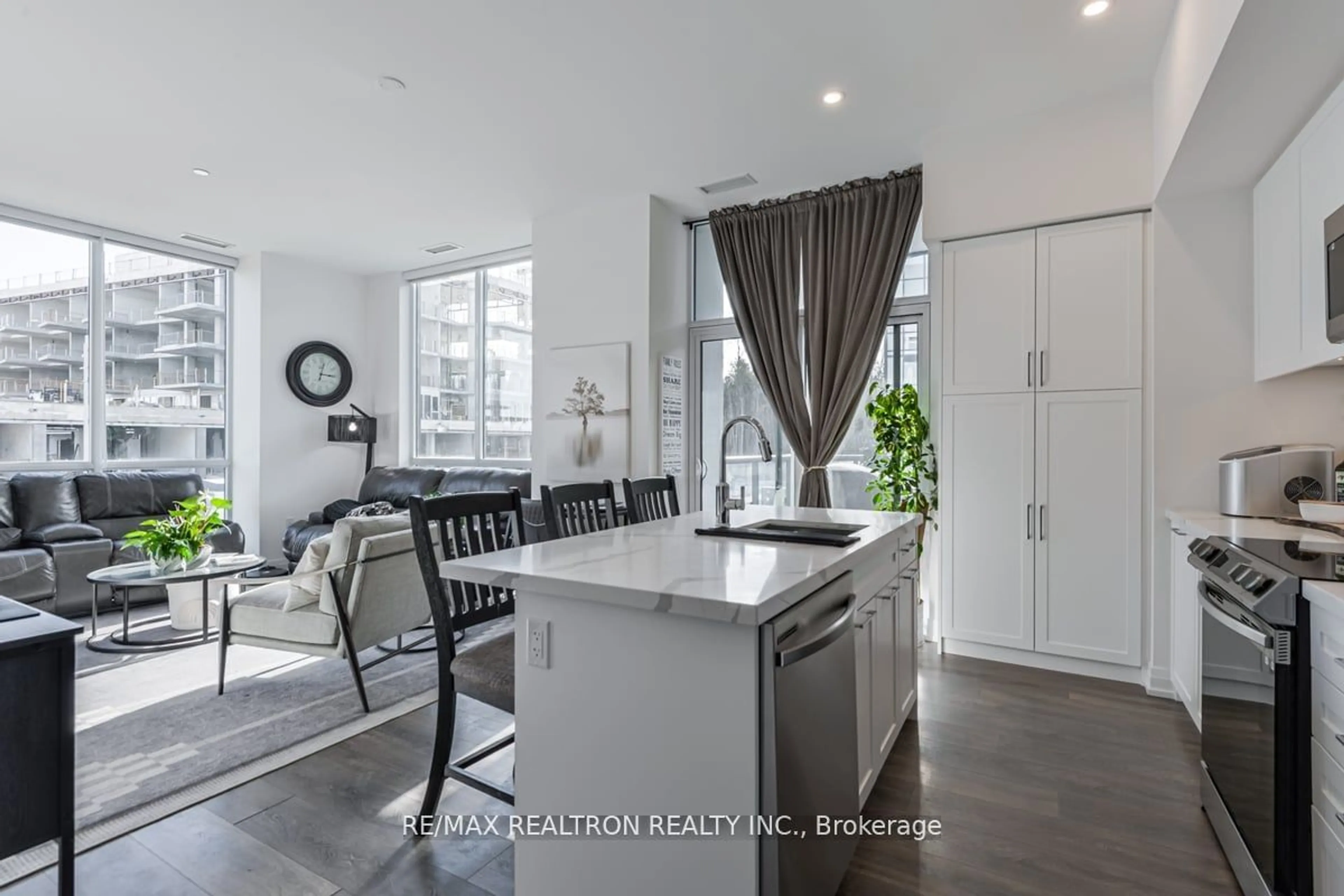 Open concept kitchen, unknown for 415 Sea Ray Ave #118, Innisfil Ontario L9S 0R5