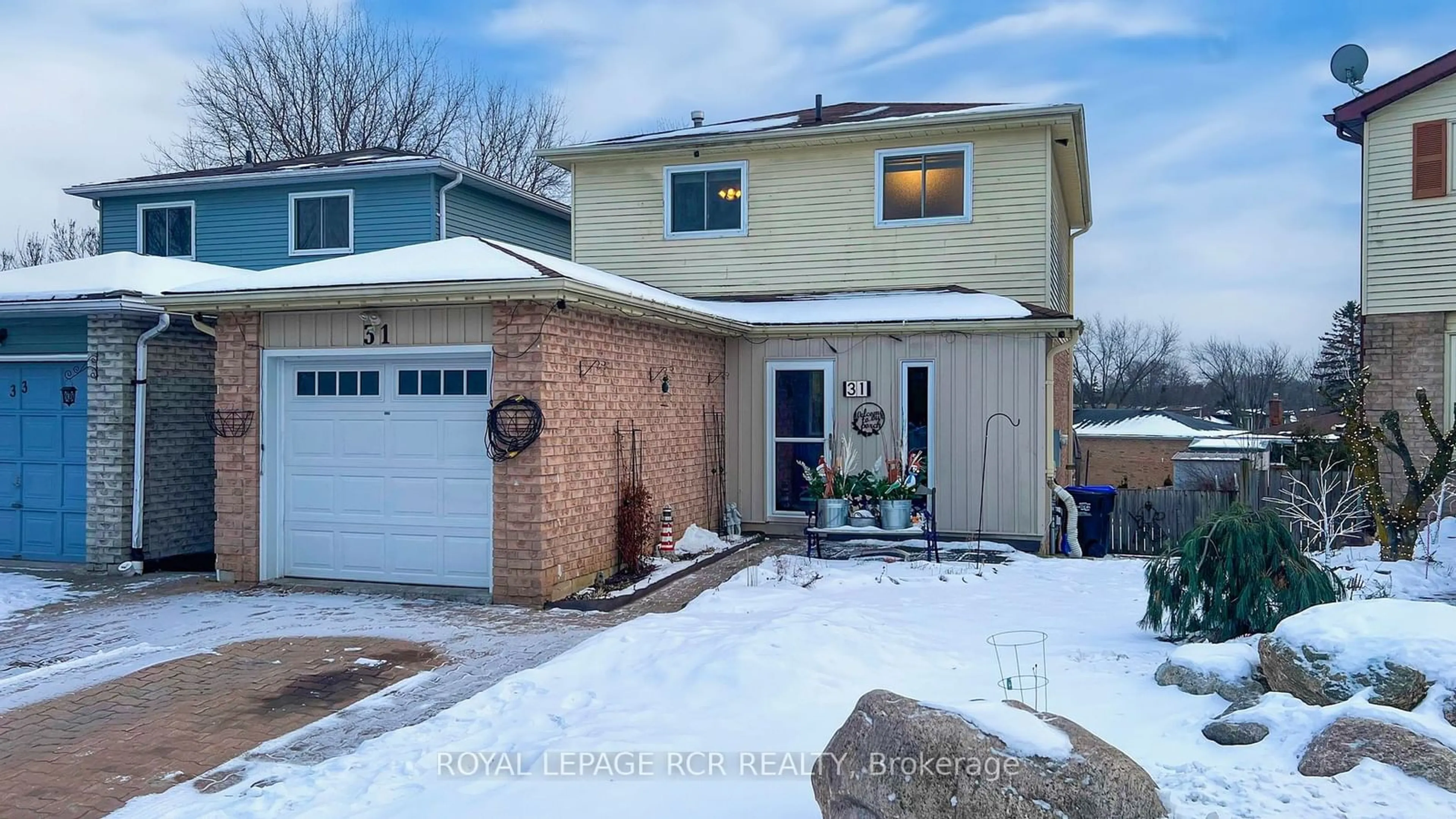 Unknown for 31 Rak Crt, Bradford West Gwillimbury Ontario L3Z 2X2