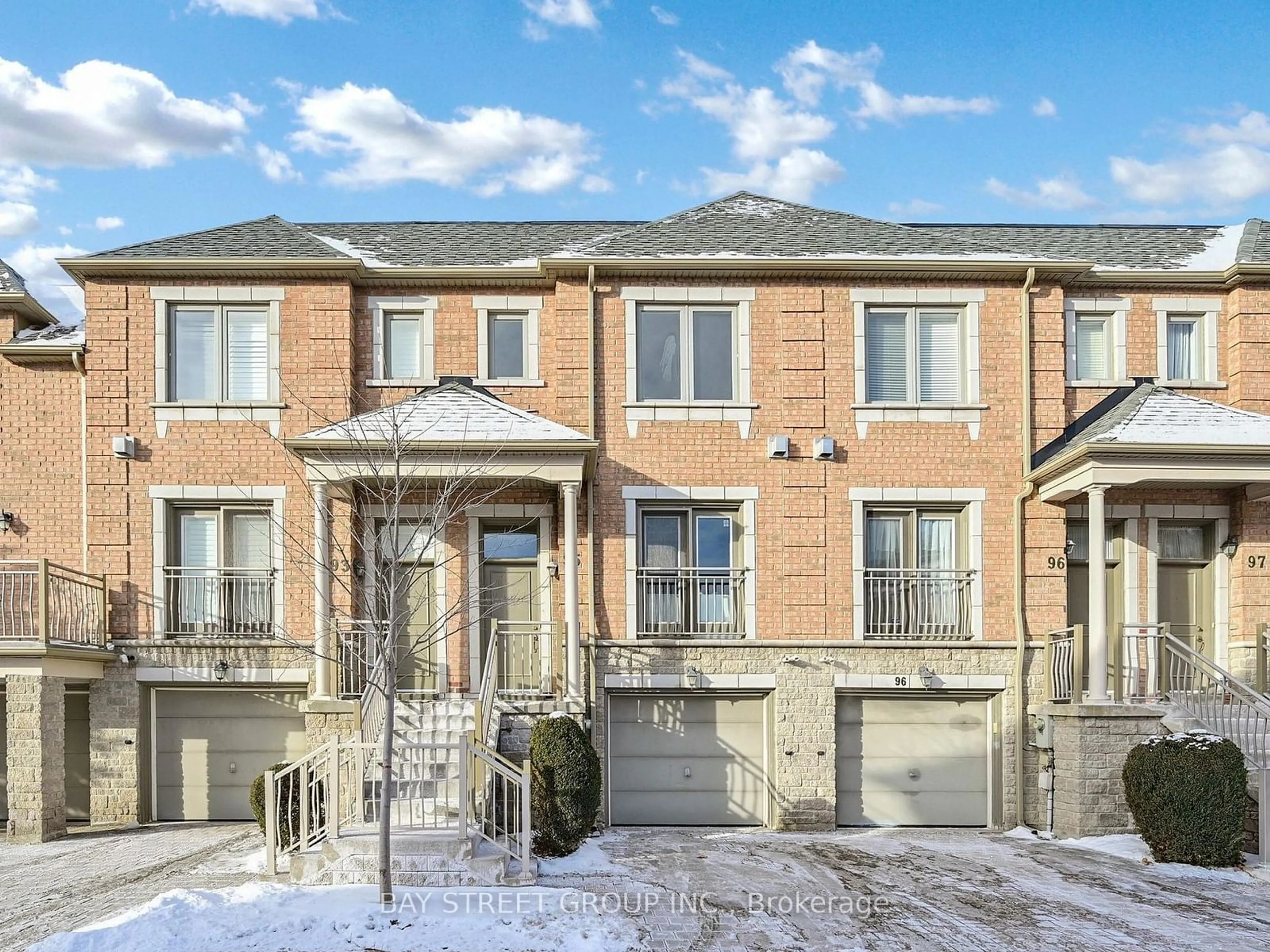 Home with brick exterior material, street for 9133 Bayview Ave #95, Richmond Hill Ontario L4B 4V6