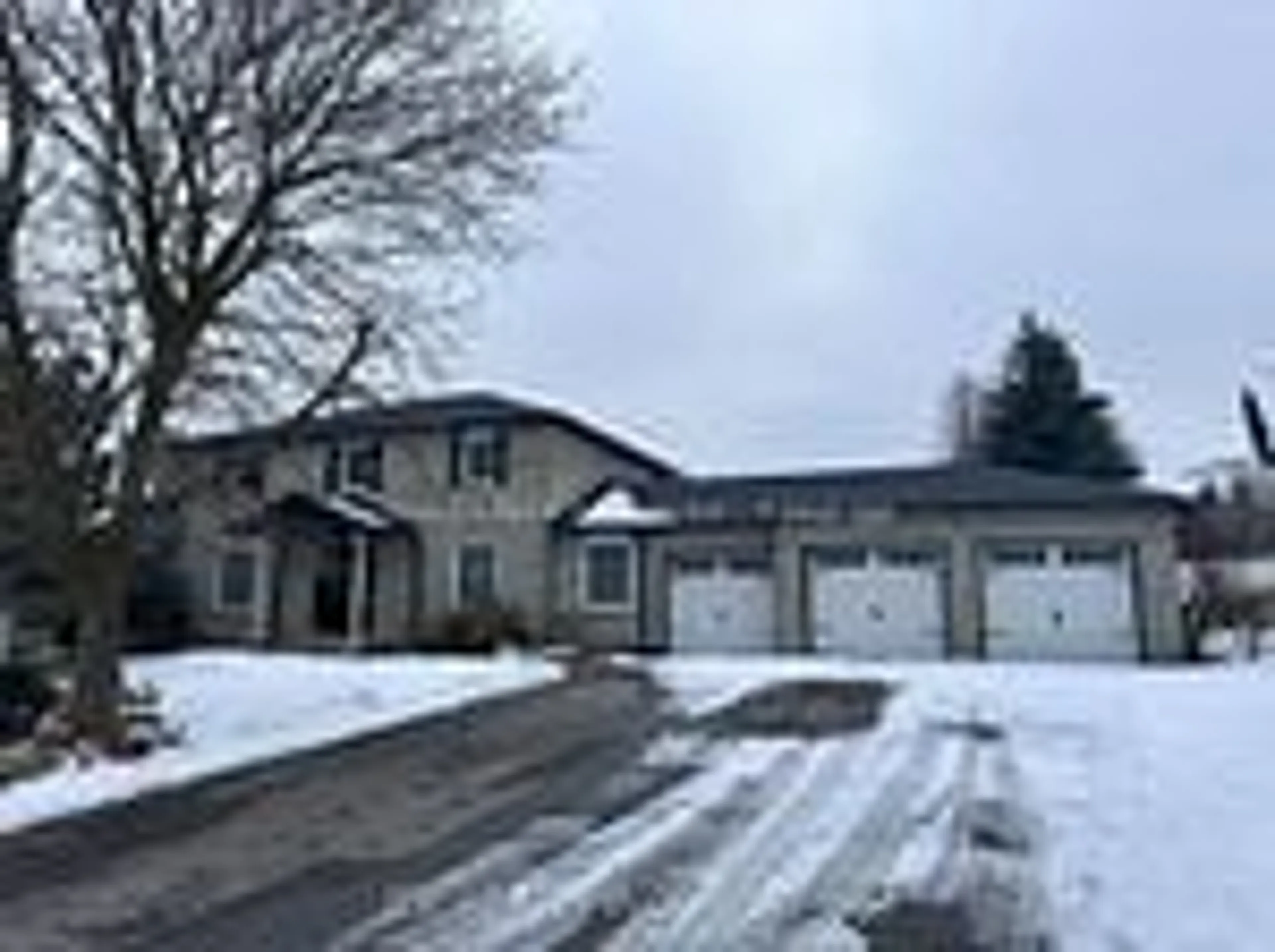 A pic from outside/outdoor area/front of a property/back of a property/a pic from drone, street for 6 Lady Diana Crt, Whitchurch-Stouffville Ontario L0H 1G0