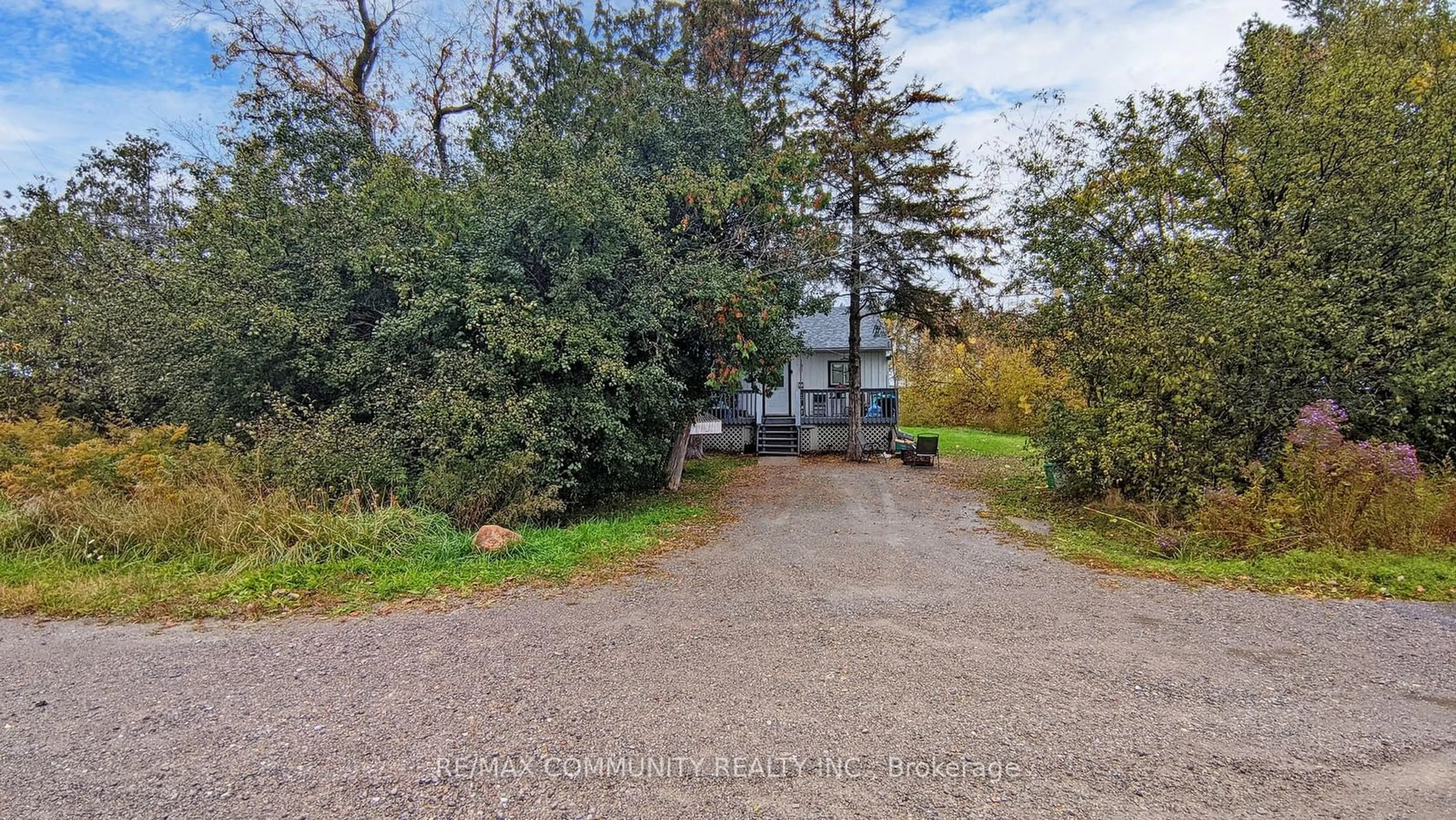 A pic from outside/outdoor area/front of a property/back of a property/a pic from drone, unknown for 21025 Lakeridge Rd, Brock Ontario L0E 1N0