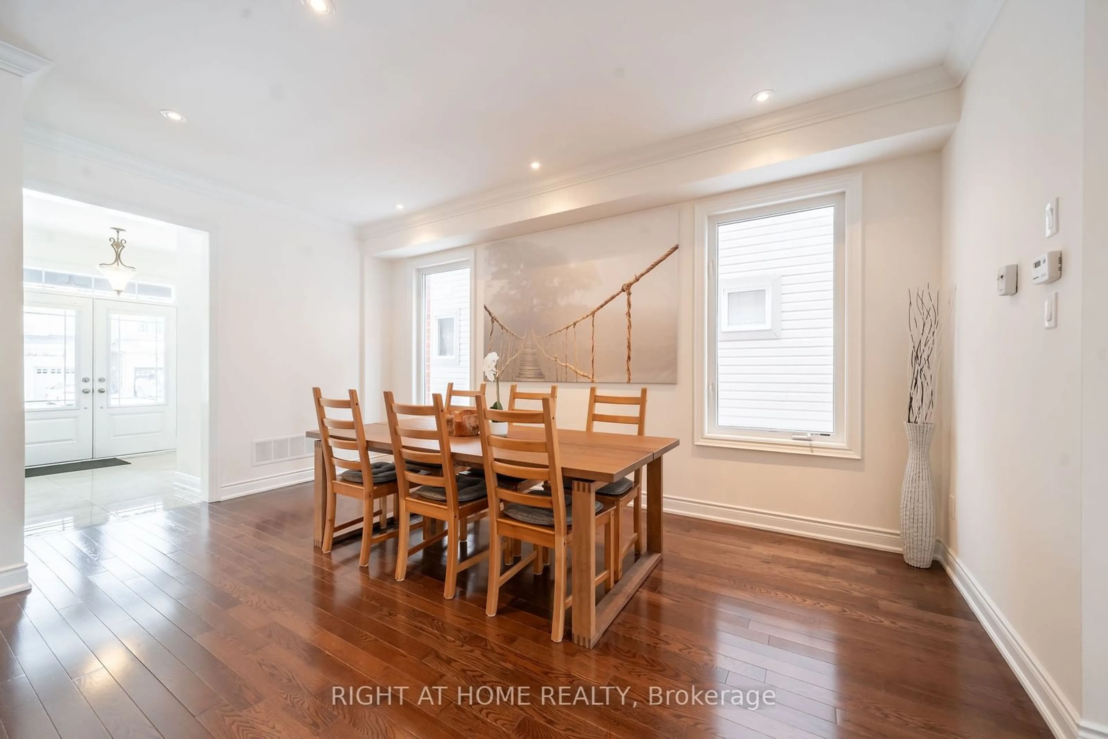 Dining room, wood/laminate floor for 82 John Link Ave, Georgina Ontario L0E 1R0