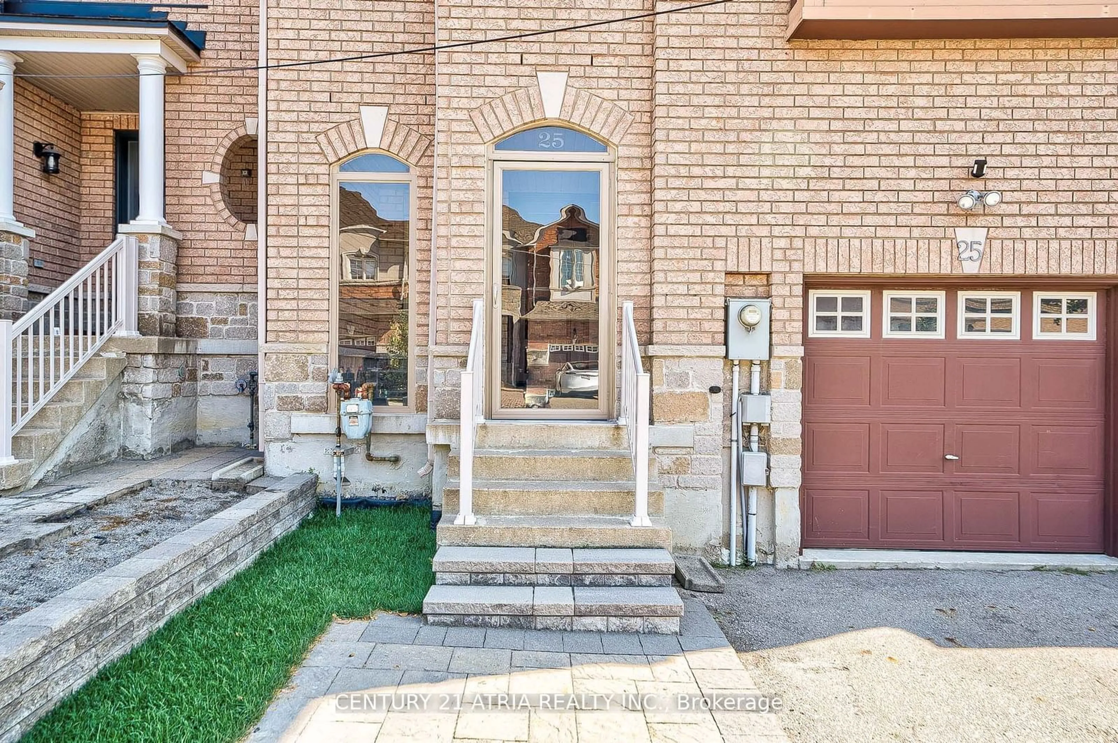 Home with brick exterior material, street for 25 Gauguin Ave, Vaughan Ontario L4J 9J3